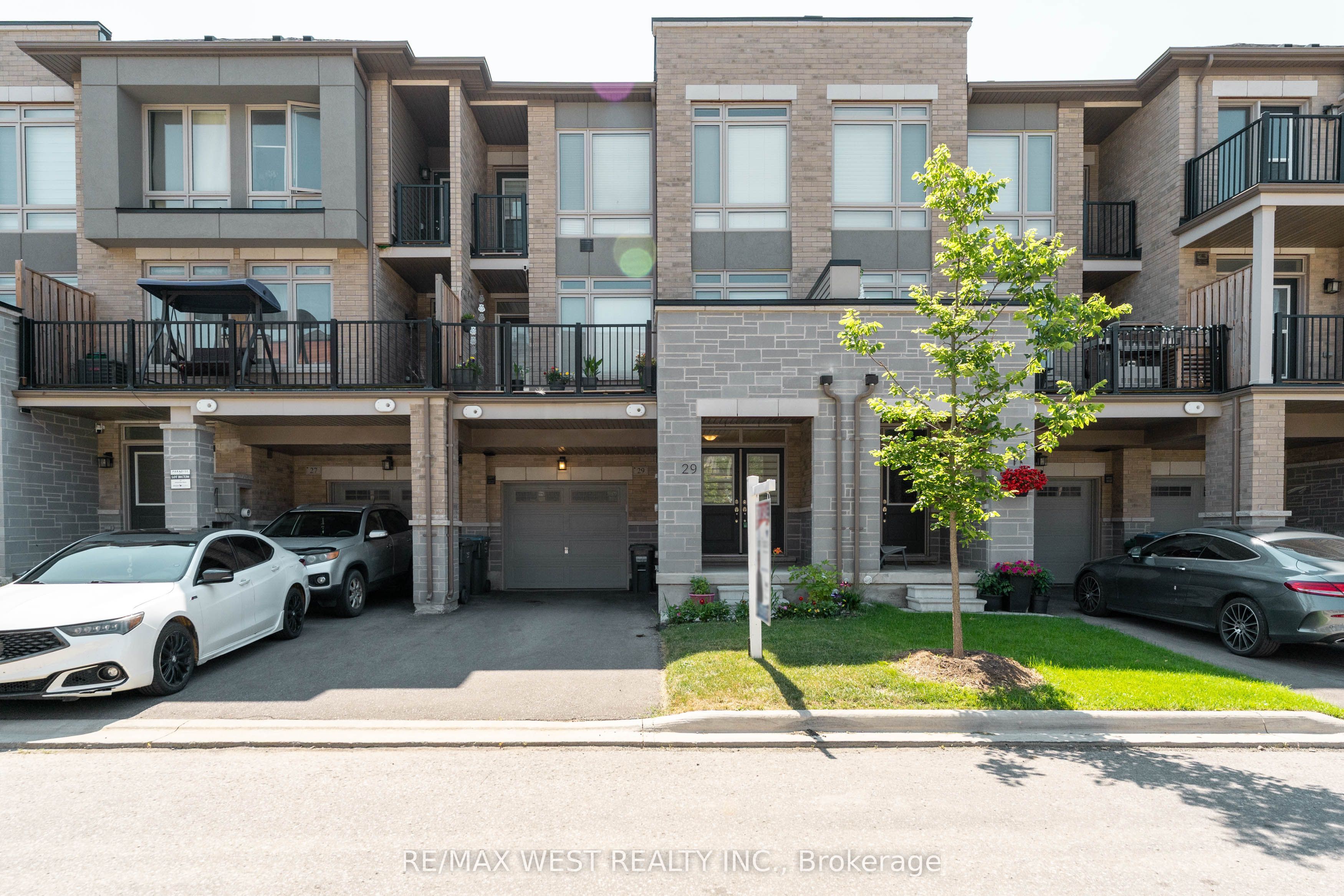 29 Arrowview Drive, Brampton, ON L7A 5H6