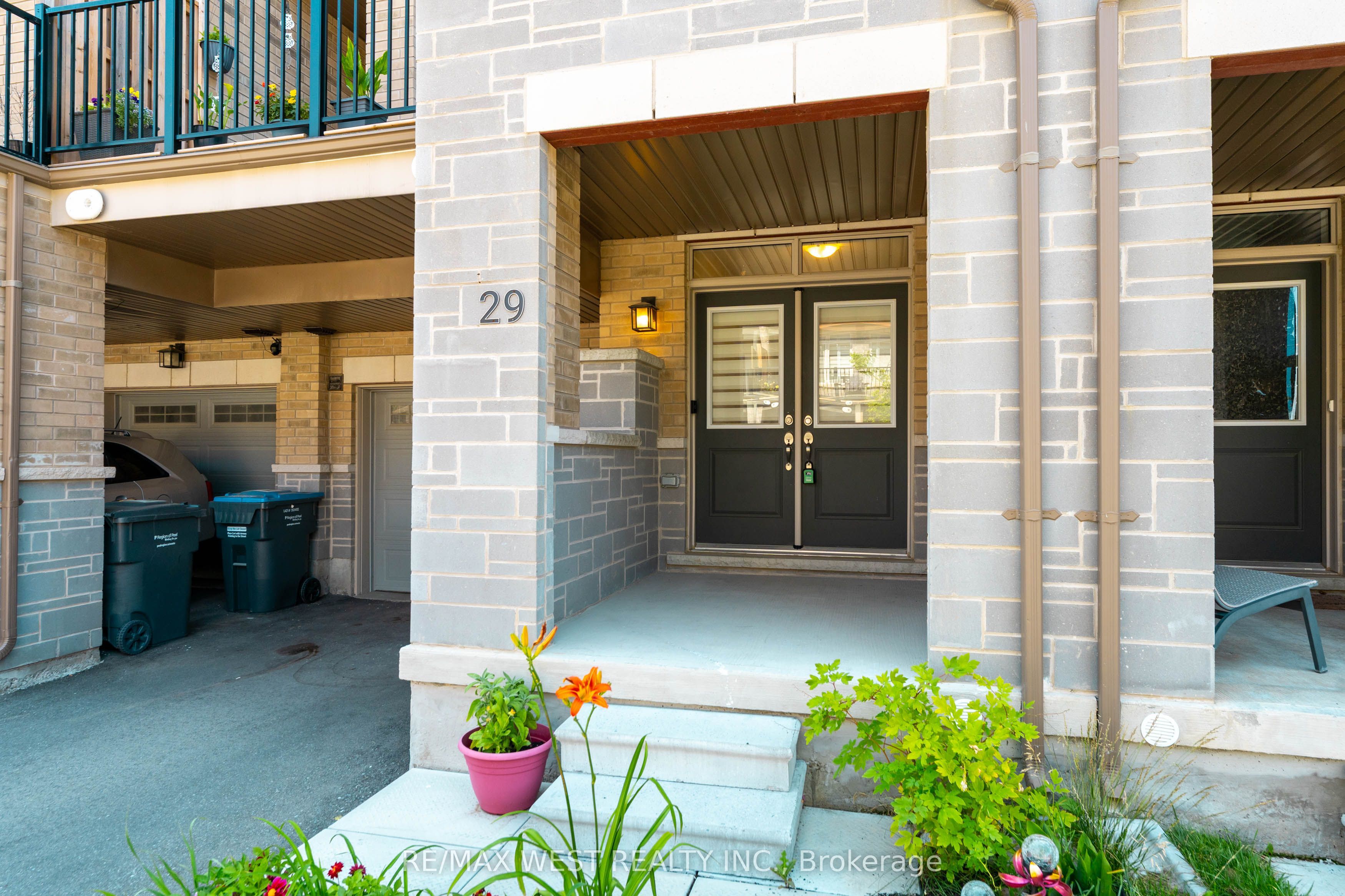 29 Arrowview Drive, Brampton, ON L7A 5H6 photo 5