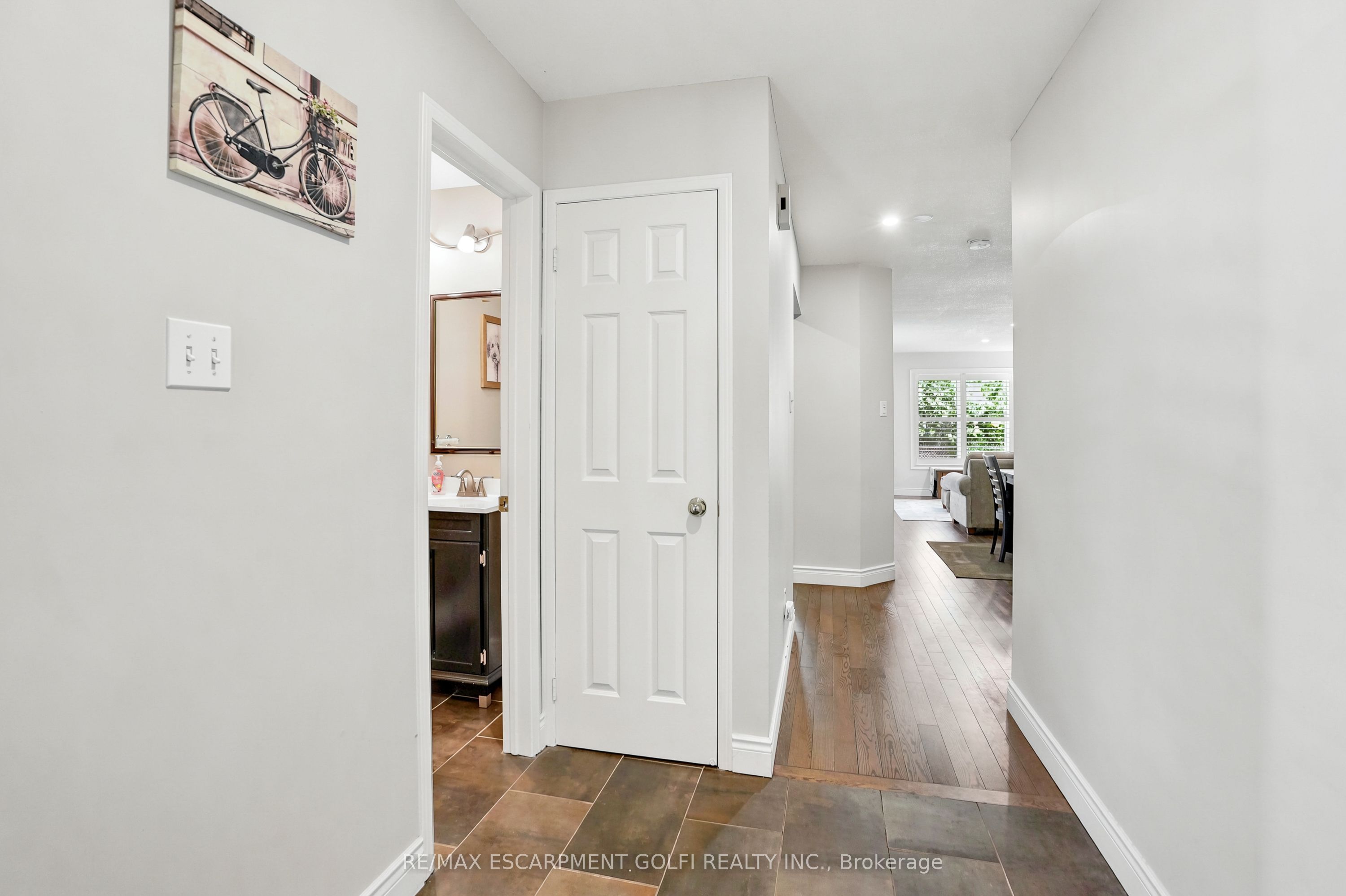 2215 Cleaver Avenue 16, Burlington, ON L7M 4C5 photo 5