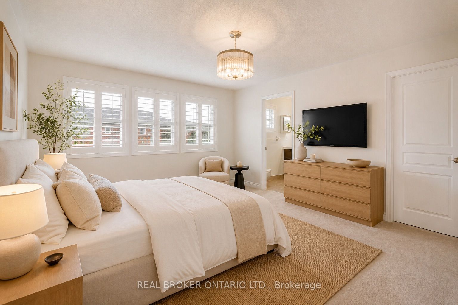457 Ravineview Way, Oakville, ON L6H 6S8 photo 2