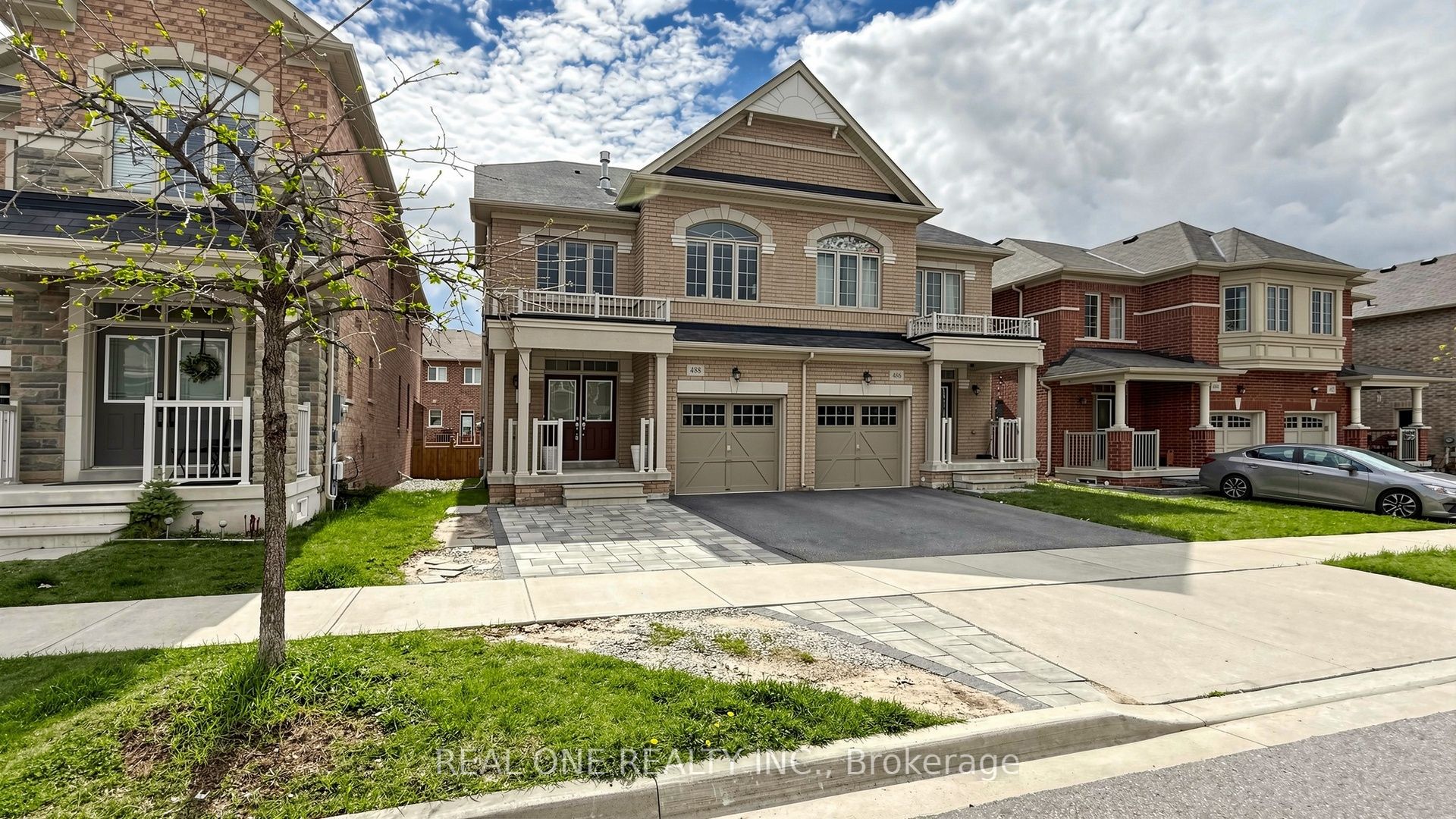 488 George Ryan Avenue, Oakville, ON L6H 0S5 photo 2