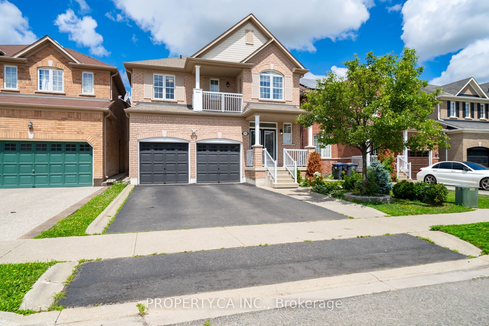 75 Iron Block Drive, Brampton, ON L7A 0K2 photo 2