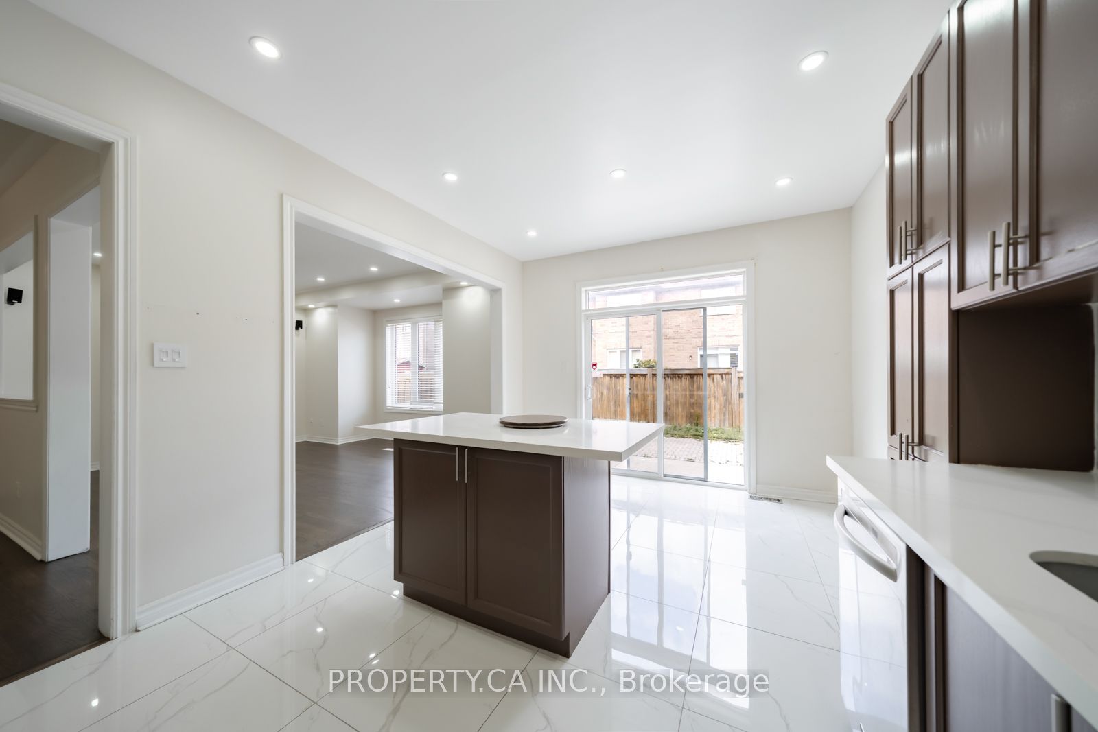 75 Iron Block Drive, Brampton, ON L7A 0K2 photo 5