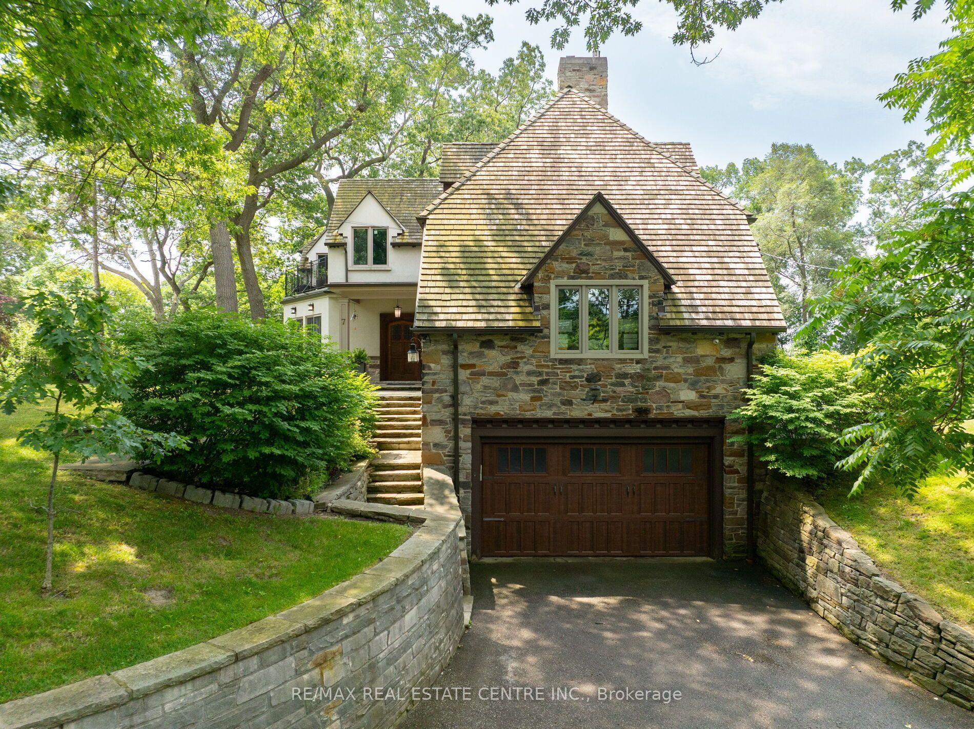 7 Riverside Trail, Toronto, ON M6S 1G6 photo 2