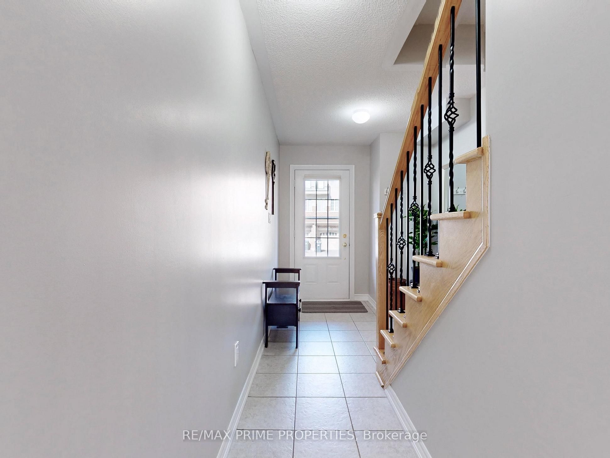 21 Sprucewood Road, Brampton, ON L6Z 0J0 photo 3