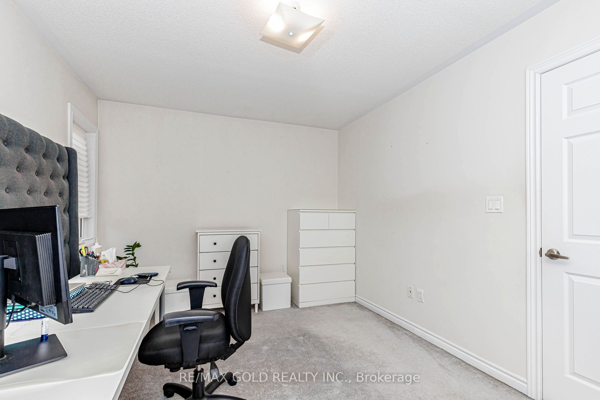 200 Veterans Drive # 40, Brampton, ON L7A 4S6