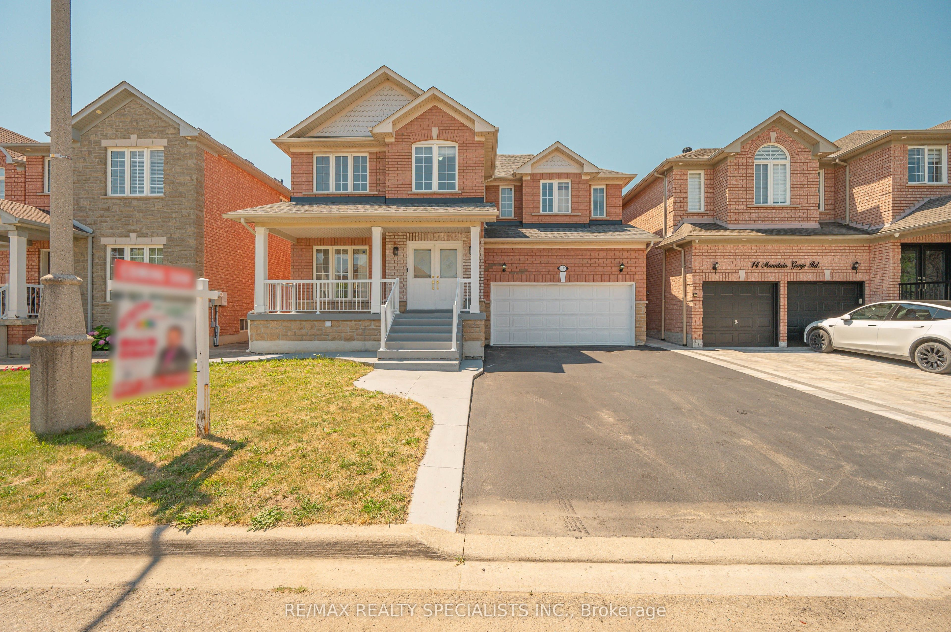 12 Mountain Gorge Road, Brampton, ON L6R 2X6 photo 4