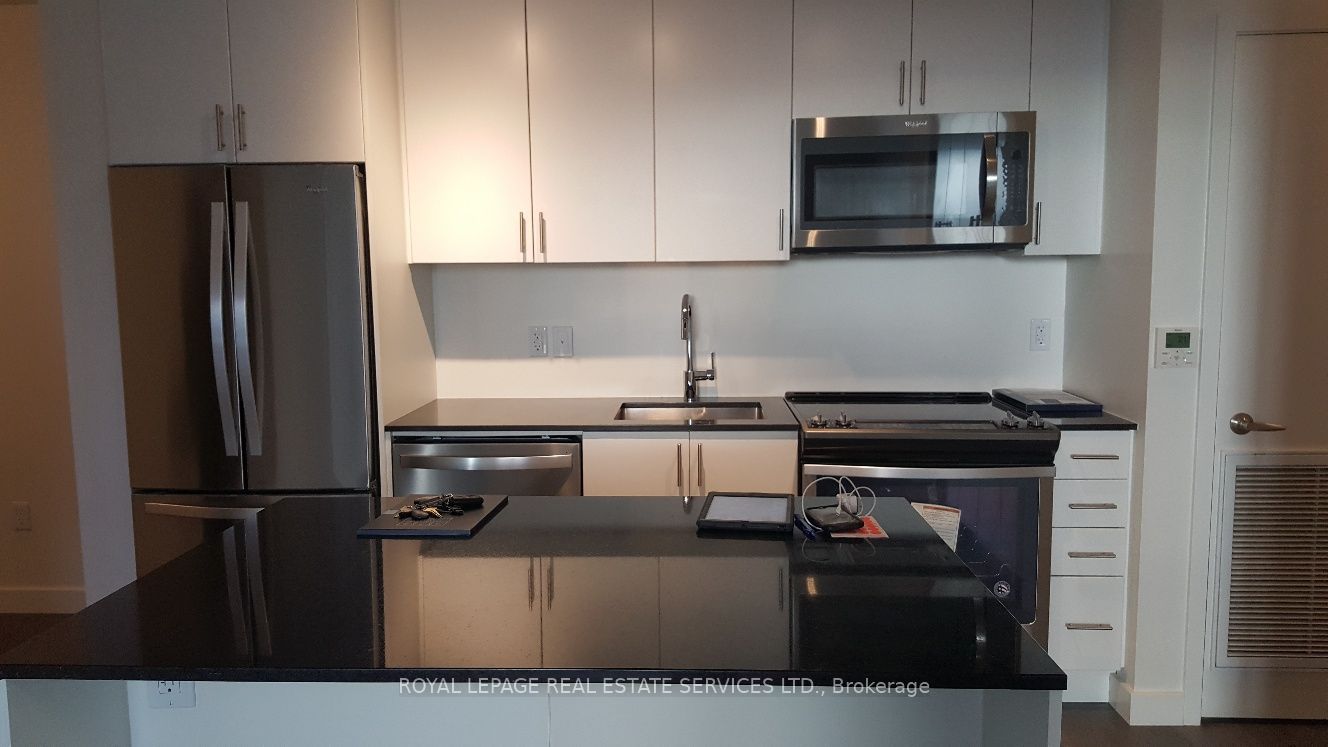 168 Sabina Drive 319, Oakville, ON L6H 7C3 photo 2