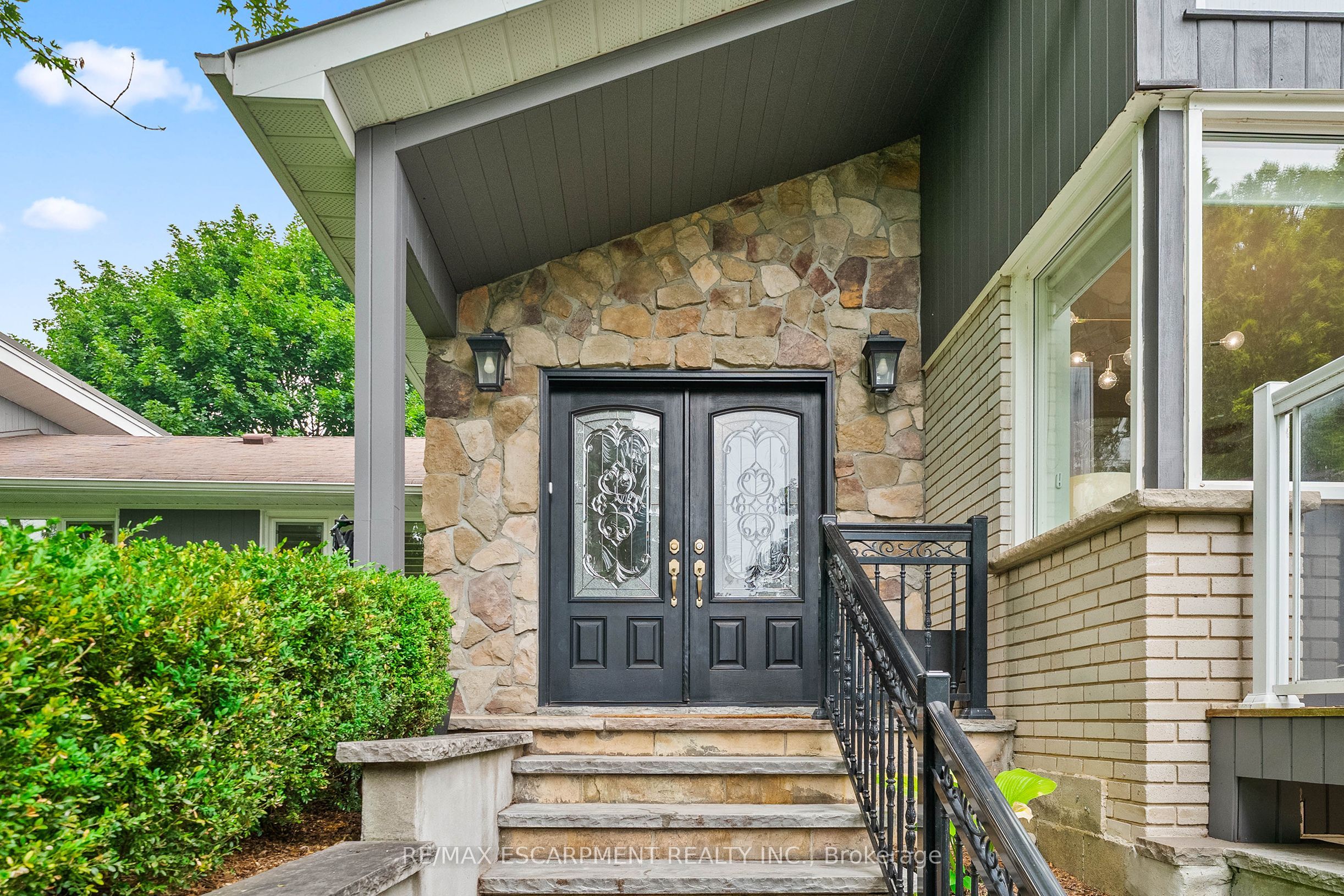 615 VANESSA Crescent, Mississauga, ON L5H 2N5 photo 4