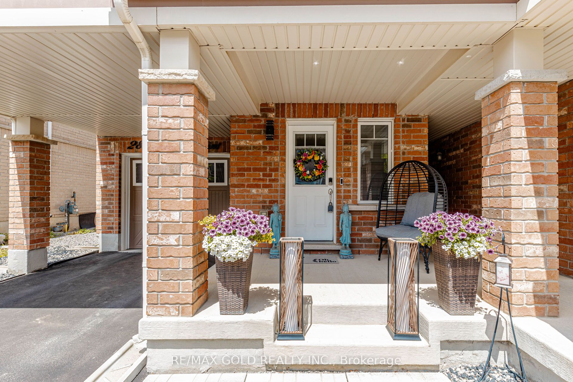 283 Casson Point, Milton, ON L9E 0A1 photo 5