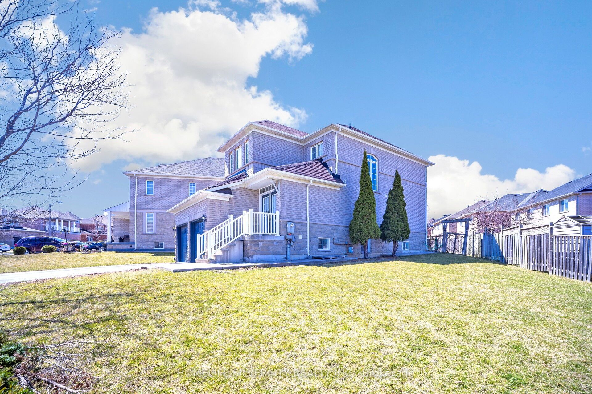 6 Aria Lane, Brampton, ON L6S 6J5 photo 4