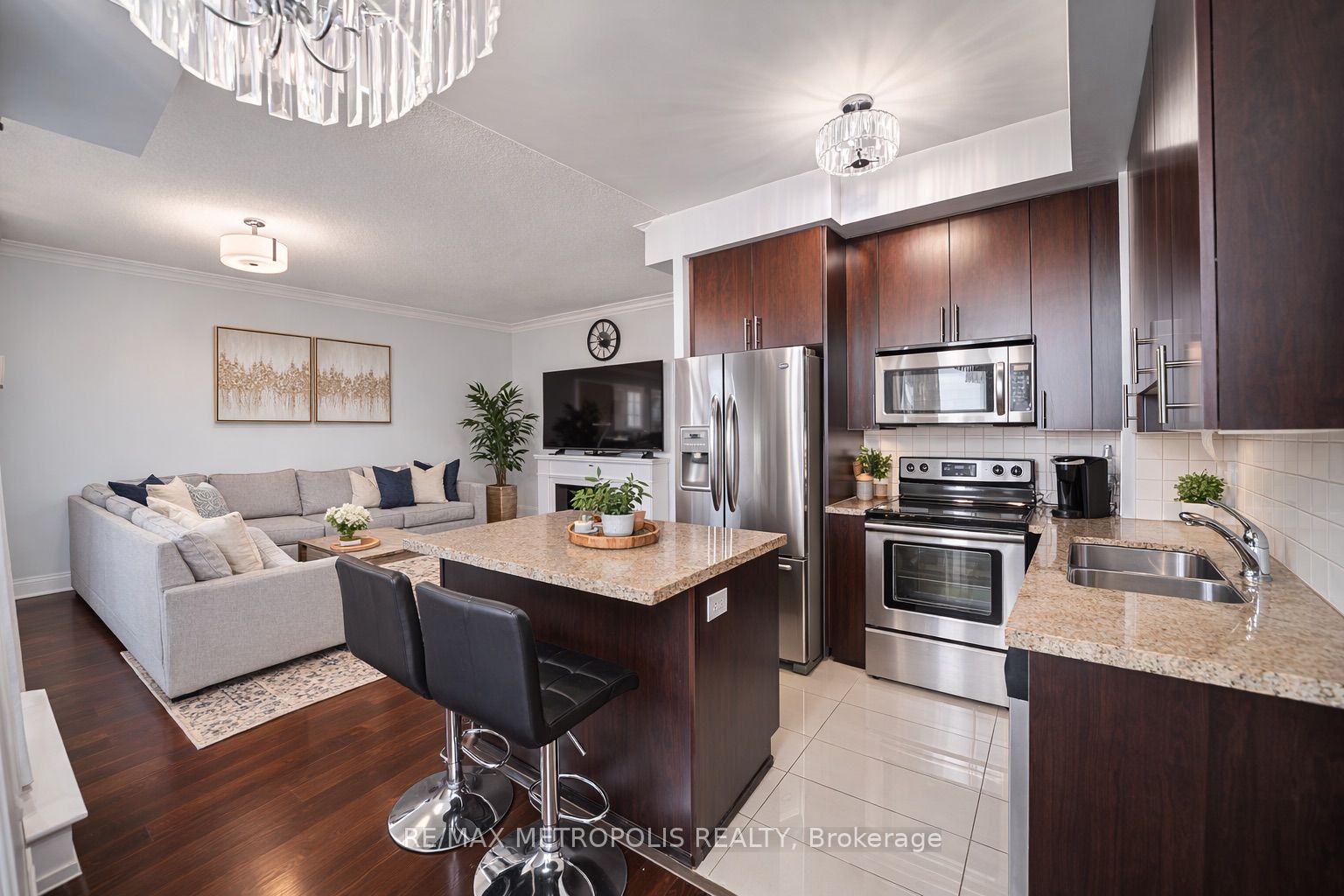 1070 Sheppard Avenue W PH16, Toronto, ON M3J 0G8 photo 4