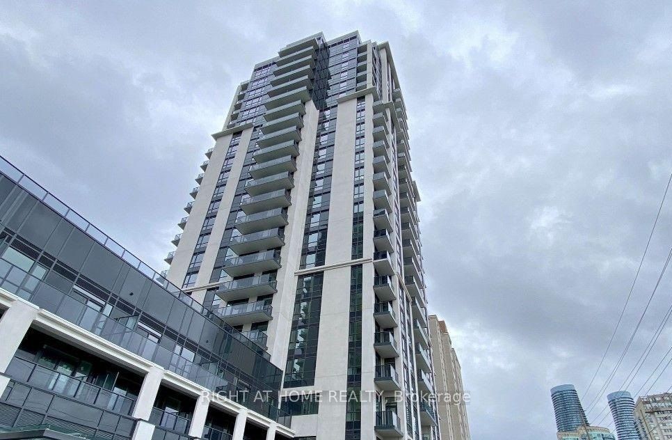 202 Burnhamthorpe Road E 1607, Mississauga, ON L5A 0B2
