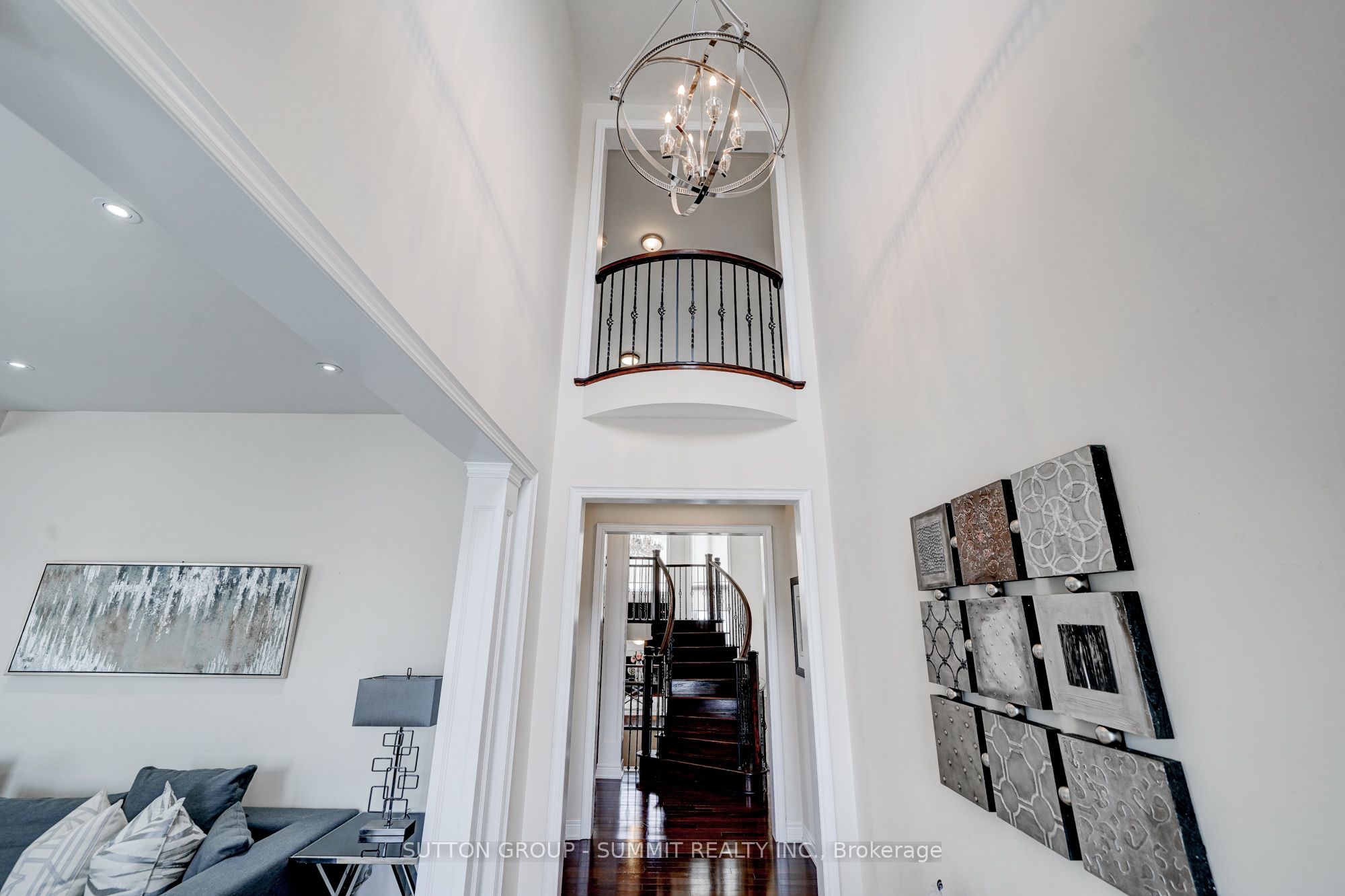 6 Flanders Road, Brampton, ON L6X 0W3 photo 3