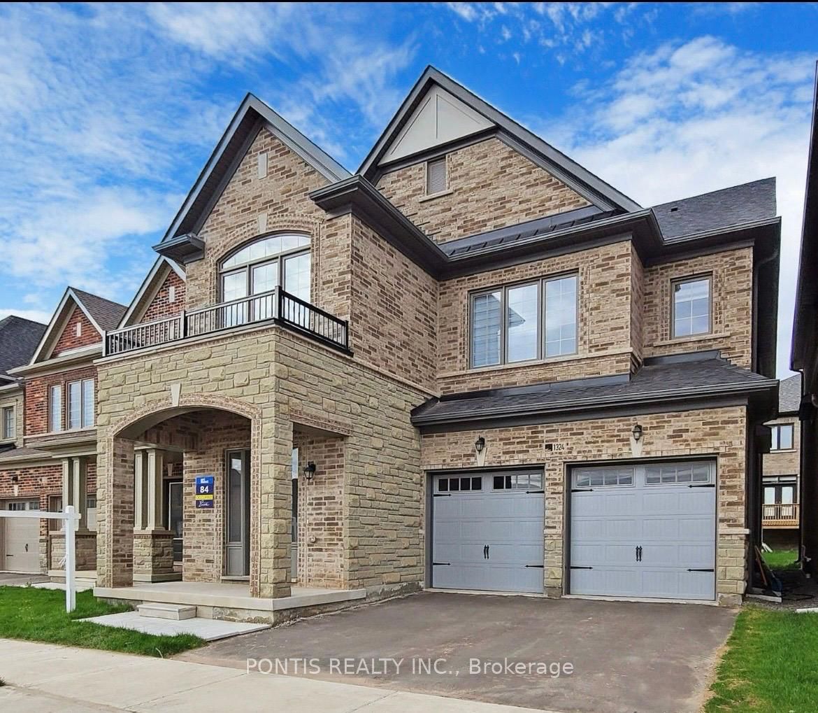 1324 Queens Plate Road, Oakville, ON L6M 4G3