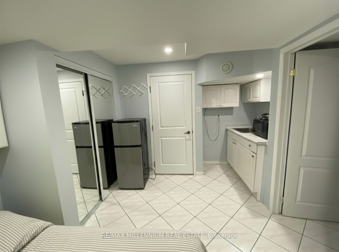 5110 Timbermill Court Basement, Mississauga, ON L5V 2B8 photo 2