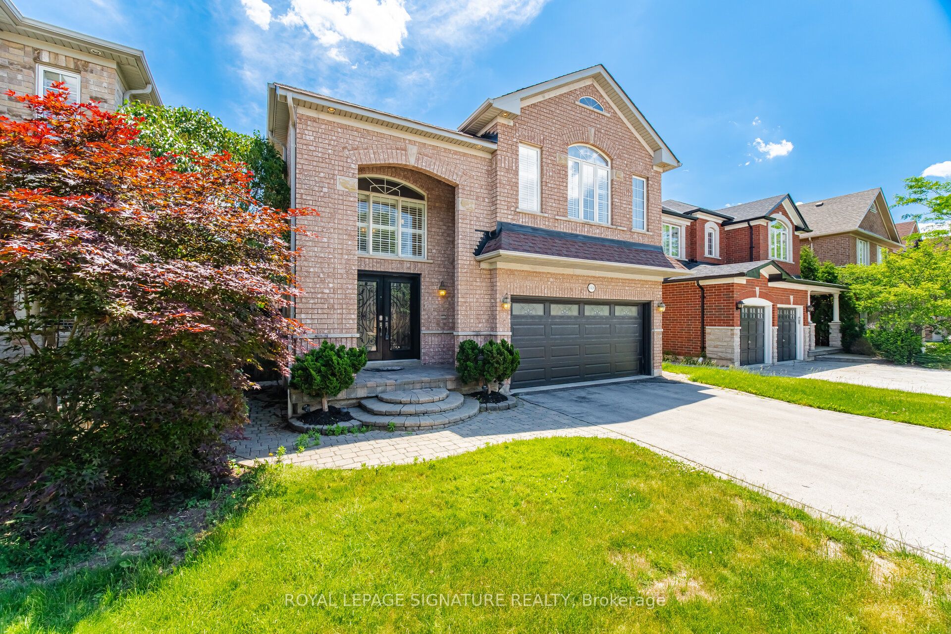 1420 Derby County Crescent, Oakville, ON L6M 4N8 photo 2