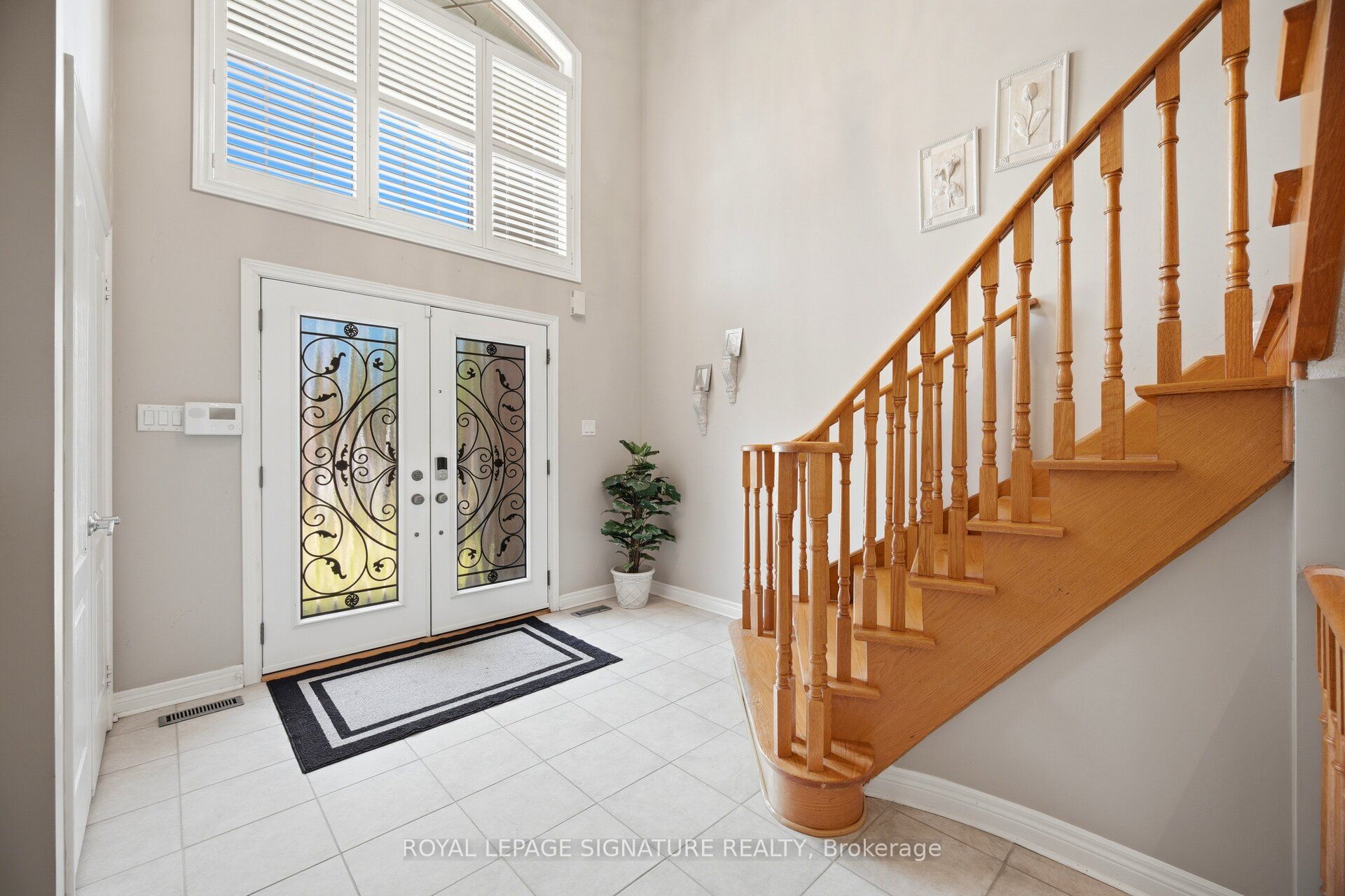 1420 Derby County Crescent, Oakville, ON L6M 4N8 photo 3