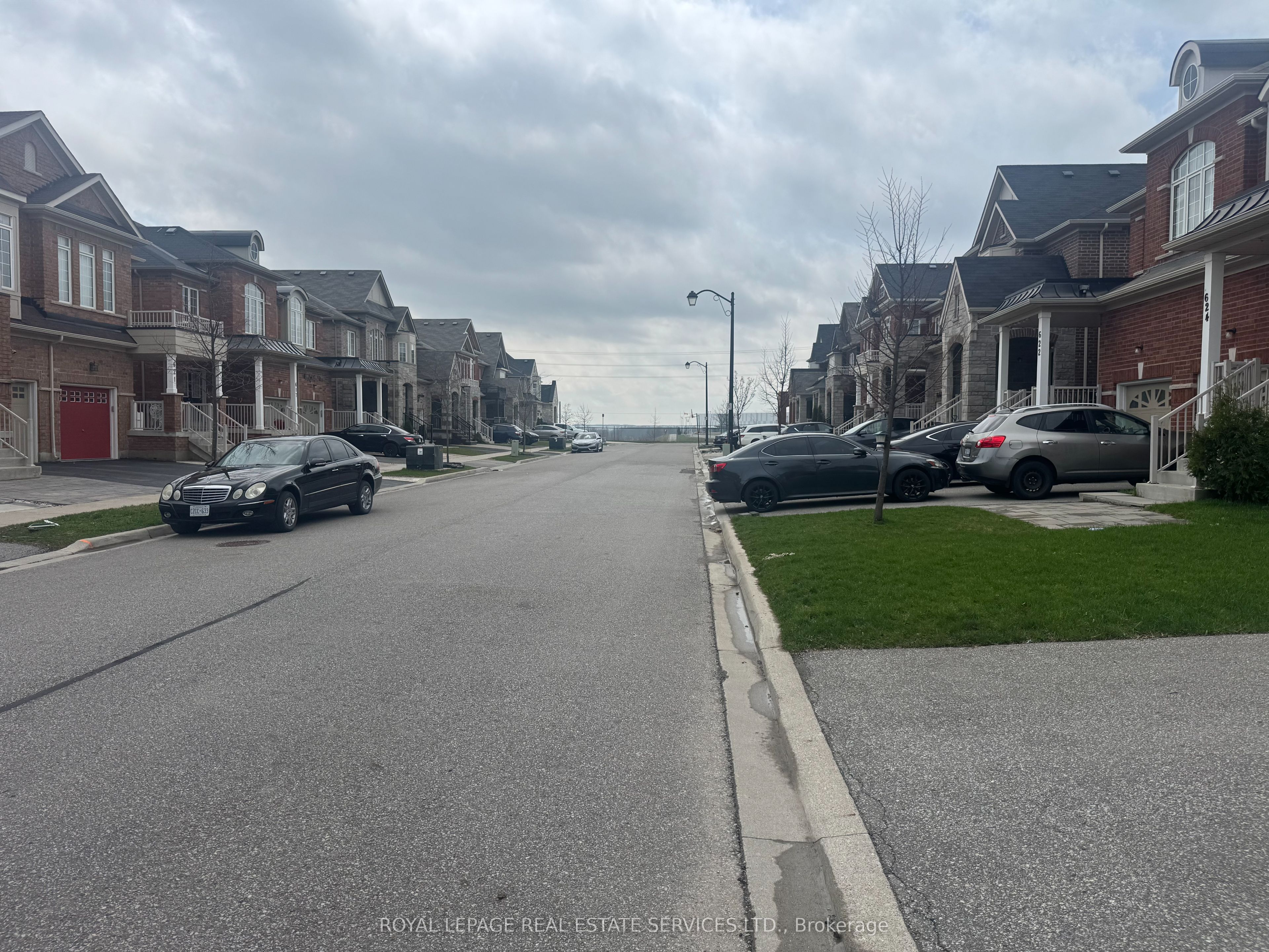 630 Mockridge Terrace, Milton, ON L6T 8W1 photo 4