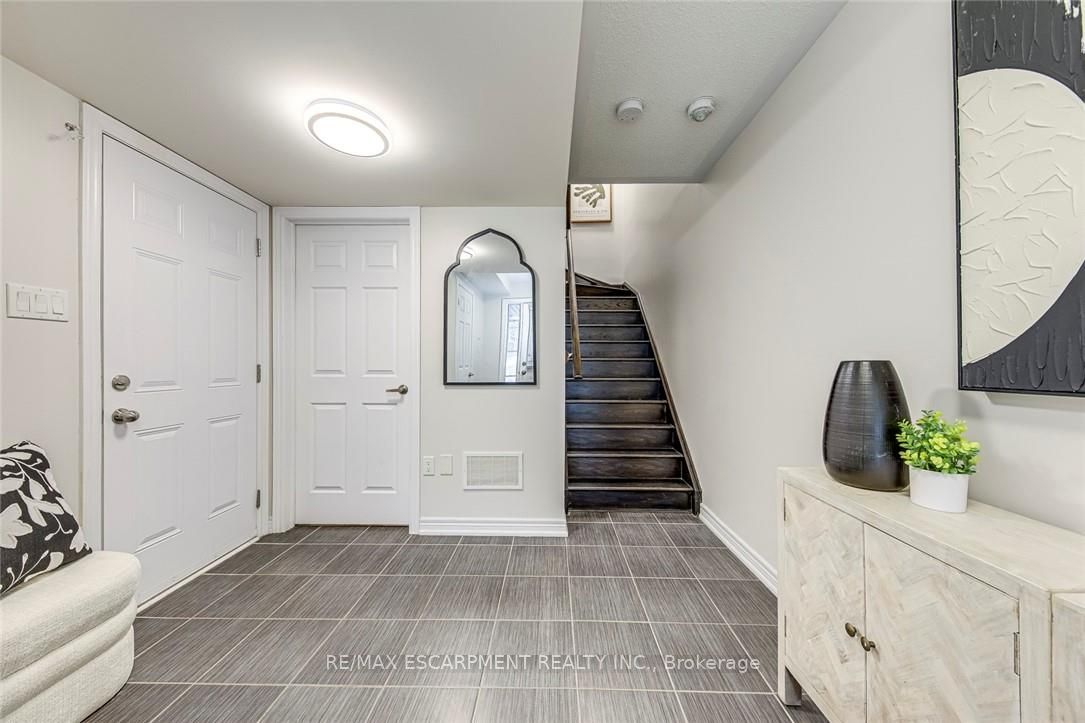 2435 Greenwich Drive 74, Oakville, ON L6M 0S4 photo 5