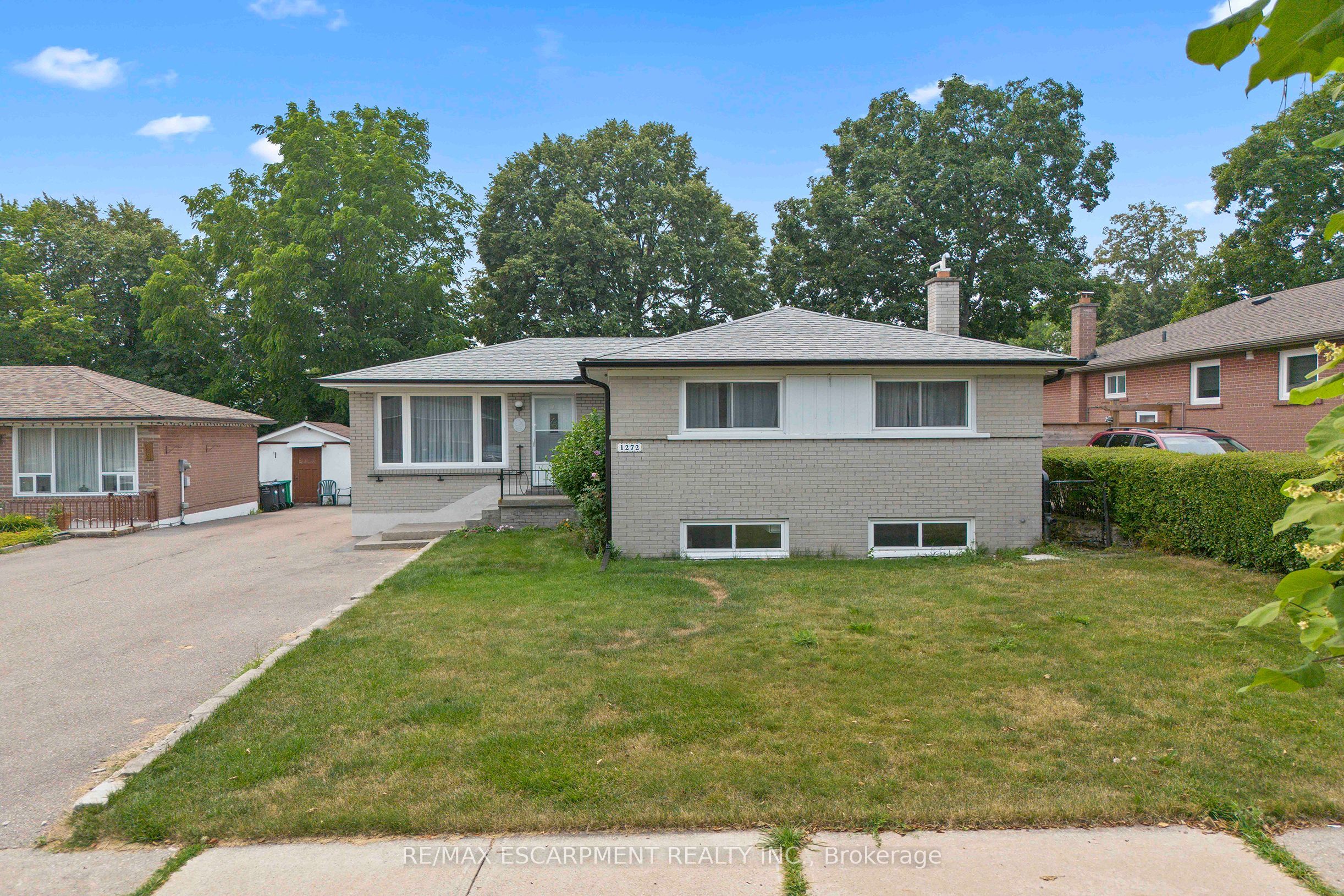 1272 Kelly Road, Mississauga, ON L5J 3T9 photo 2