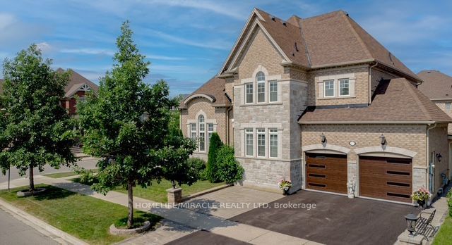37 Degrey Drive Degrey Drive, Brampton, ON L6P 3X5 photo 2