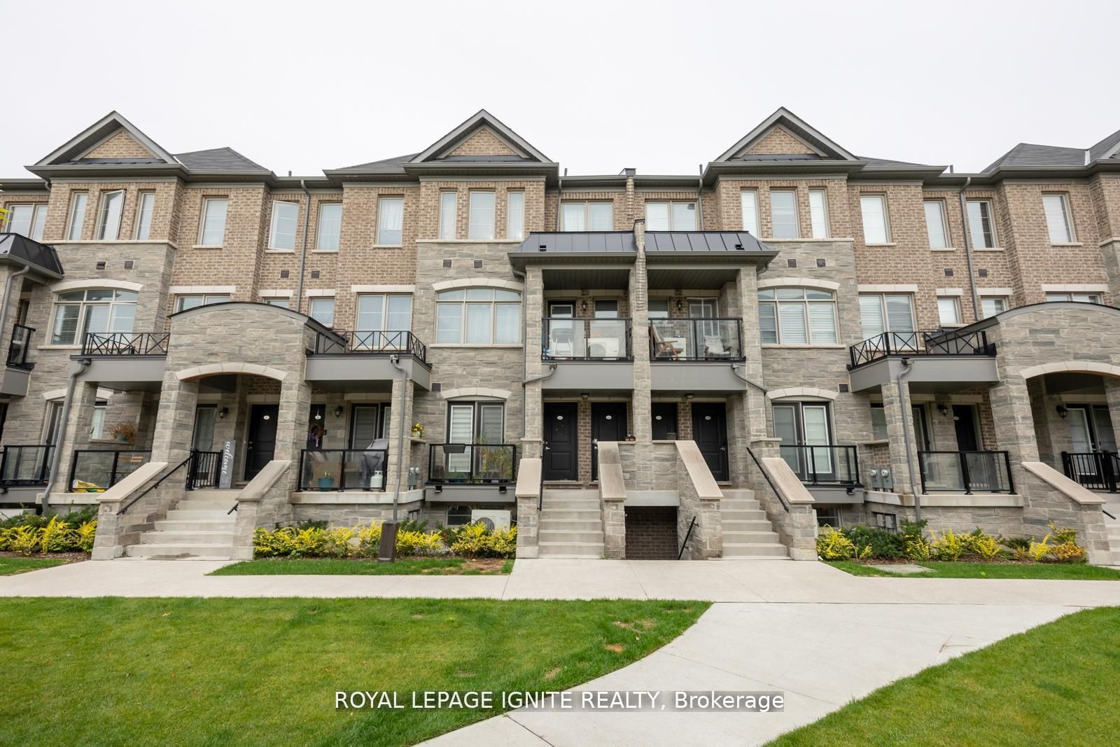 200 Veterans Drive 156, Brampton, ON L7A 4S6