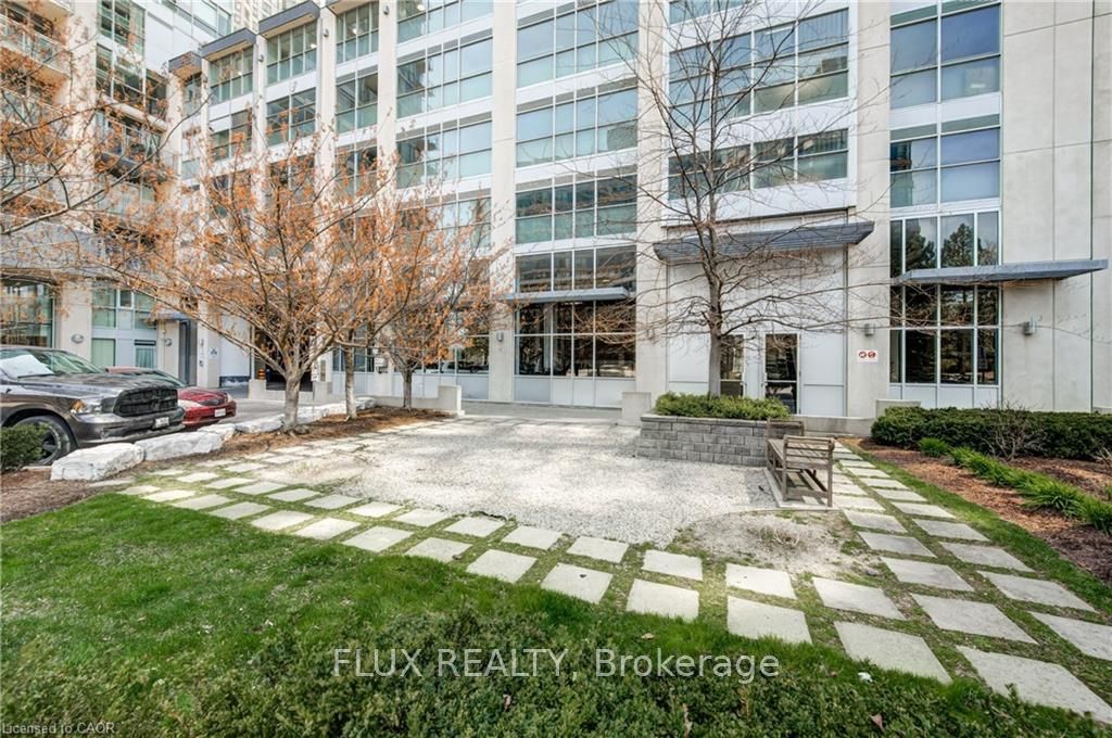 225 Webb Drive 3104, Mississauga, ON L5B 4P2 photo 3