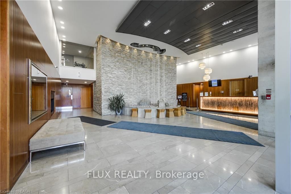 225 Webb Drive 3104, Mississauga, ON L5B 4P2 photo 4