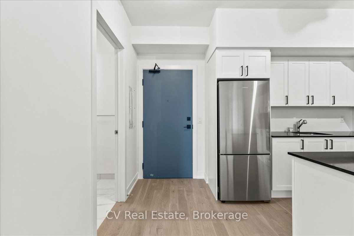 1063 Douglas McCurdy Common 1008, Mississauga, ON L5G 0C5 photo 4
