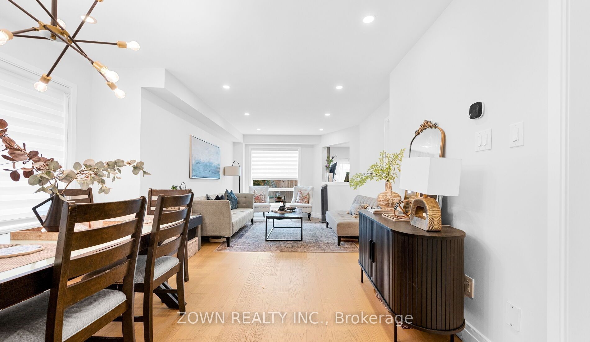 5253 Bushelgrove Circle, Mississauga, ON L5M 6C5 photo 3