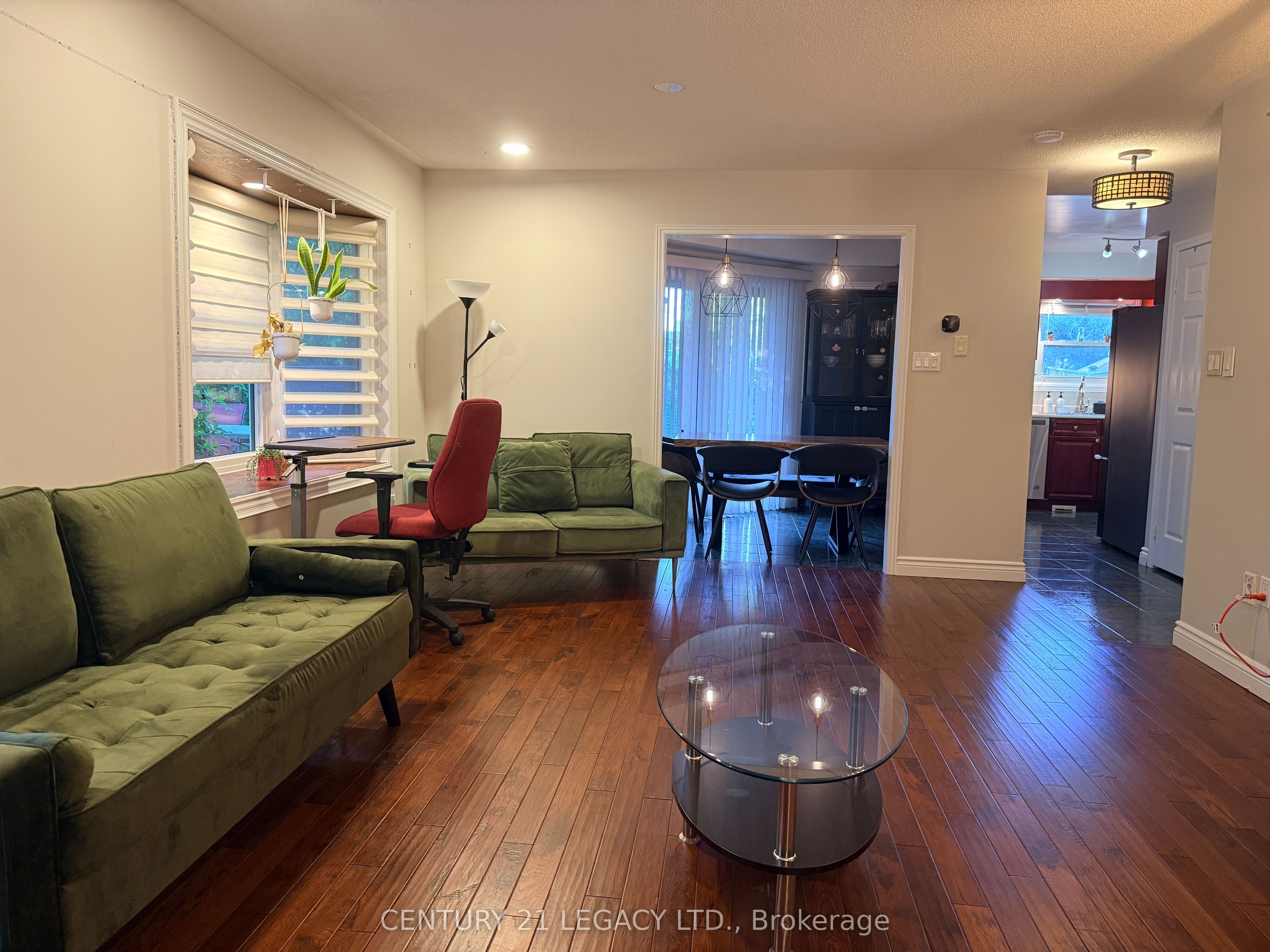 134 Provincial Place, Brampton, ON L6S 6C2 photo 4