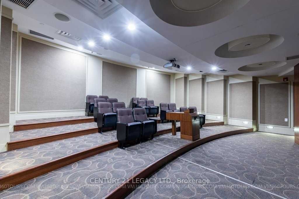 3880 Duke Of York Boulevard 1608, Mississauga, ON L5B 4M7 photo 3