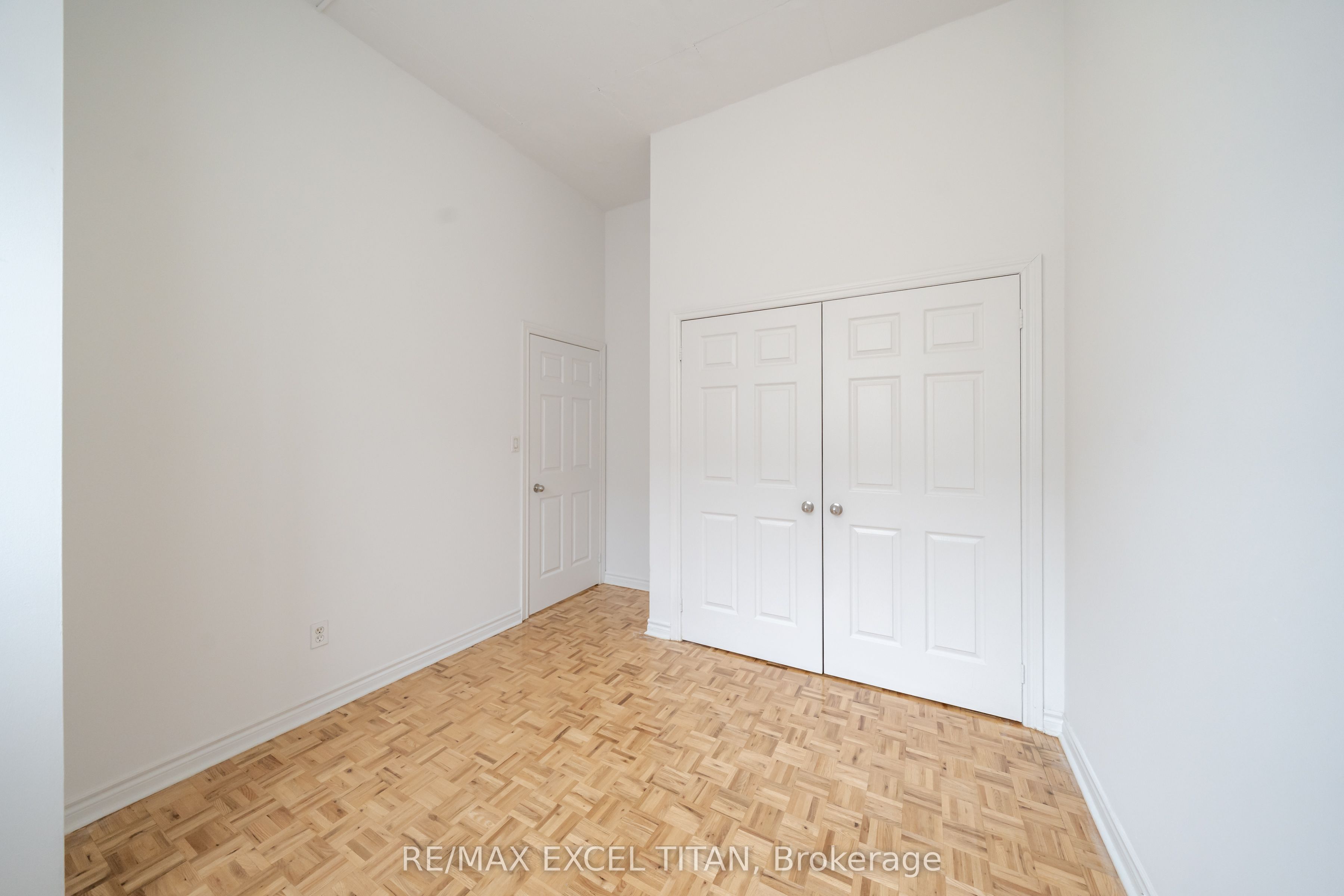1401 Dupont Street 617, Toronto, ON M6H 4J7 photo 4