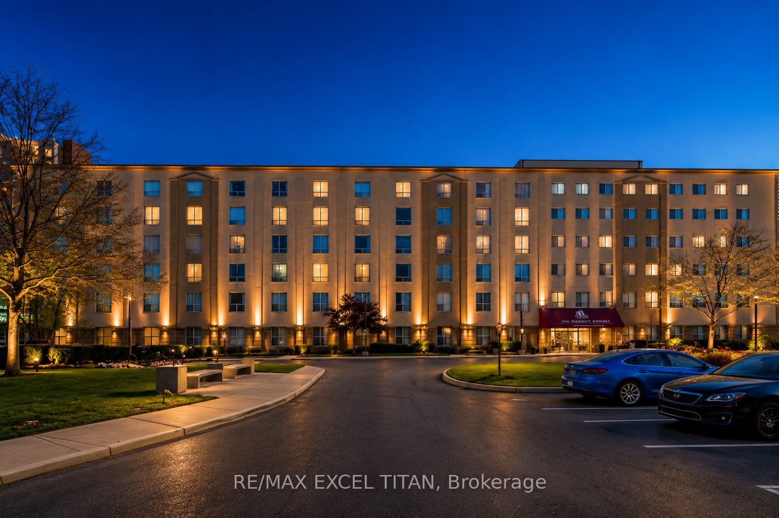 1401 Dupont Street 313, Toronto, ON M6H 4J7 photo 2