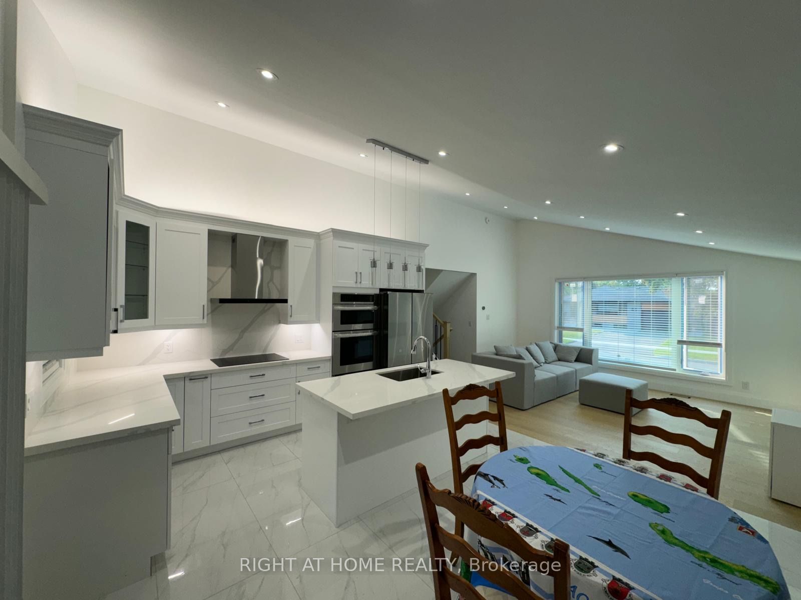 52 Sedgebrook Crescent, Toronto, ON M9B 2X4 photo 5