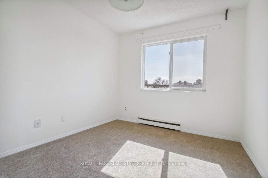 1450 Glen Abbey Gate 934, Oakville, ON L6M 2V7 photo 4