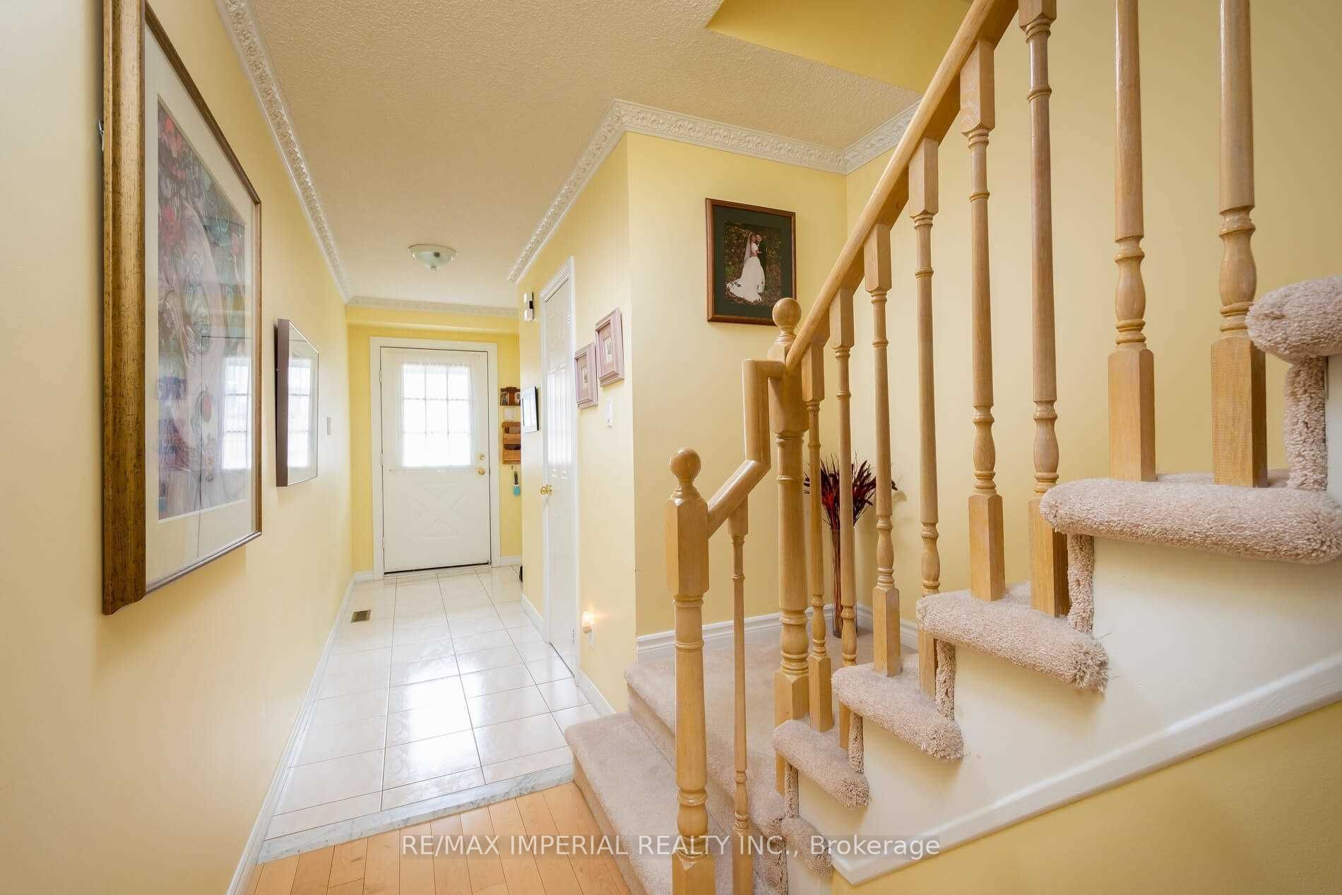 2955 Thomas Street 53, Lower, Mississauga, ON L5M 6A9 photo 2