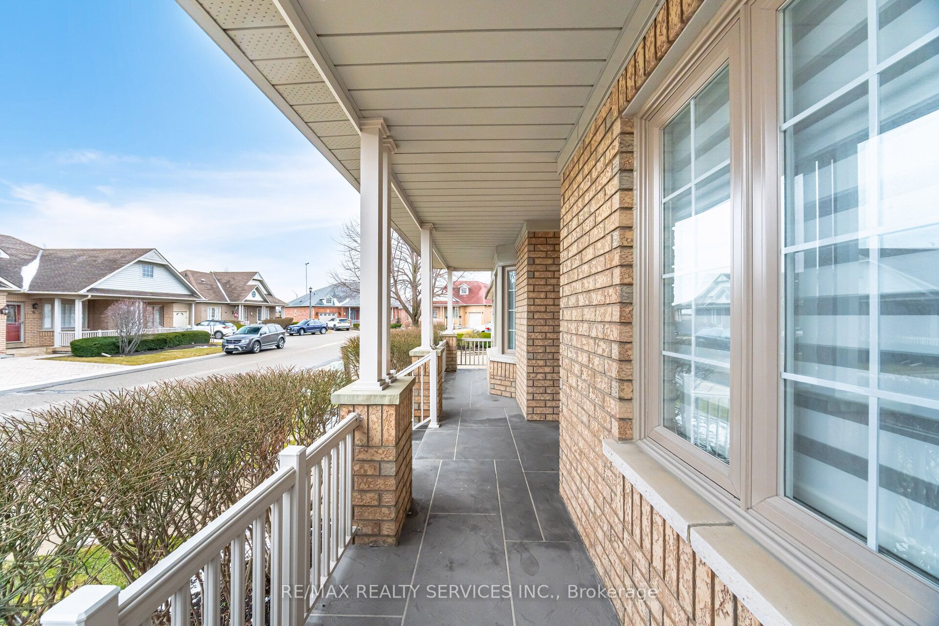 3 Tuscany Lane, Brampton, ON L6R 1W5 photo 3