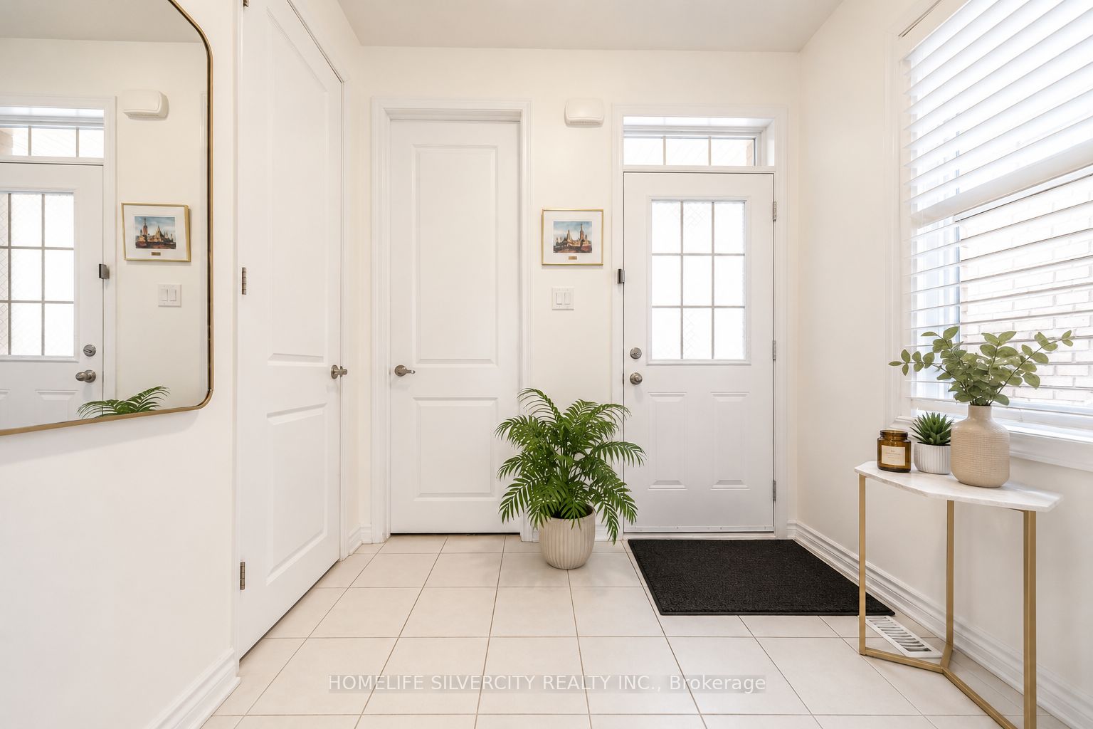 124 Benhurst Crescent, Brampton, ON L7A 5A5 photo 3