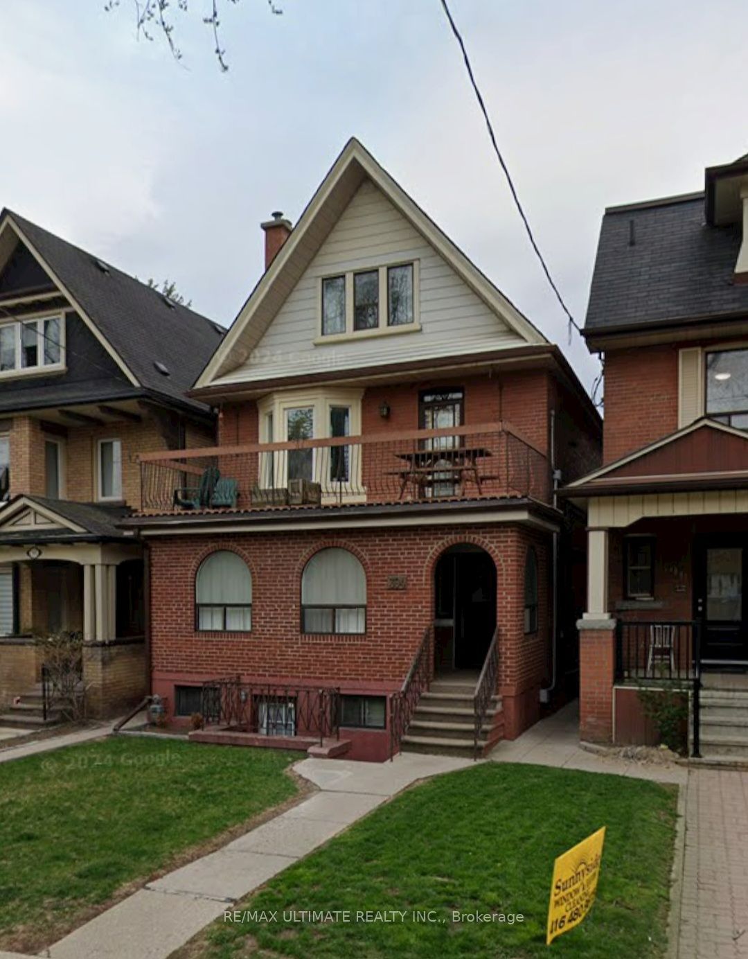 394 Sunnyside Avenue 4, Toronto, ON M6R 2S1