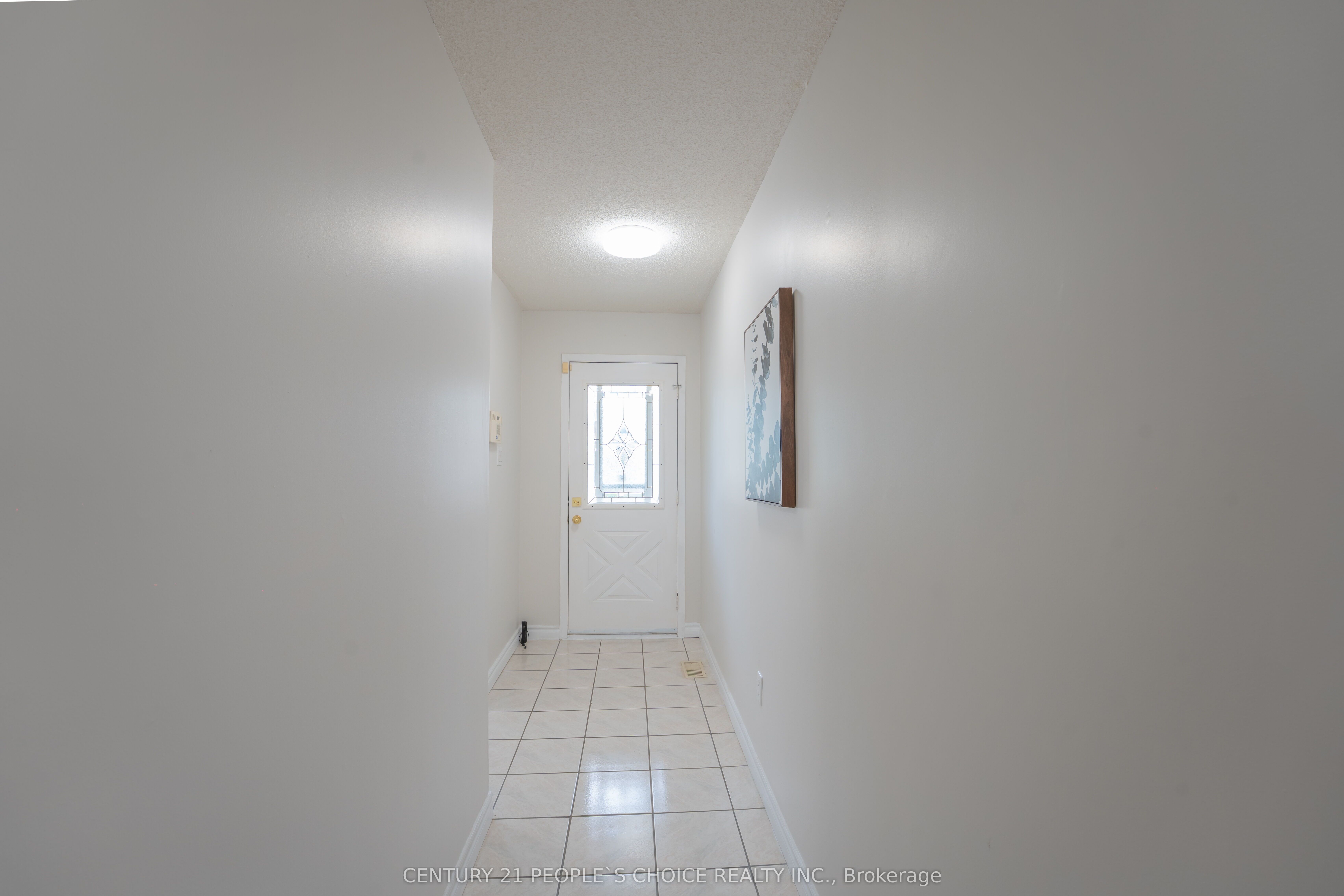 2247 Silverbirch Court, Burlington, ON L7M 3H4 photo 4
