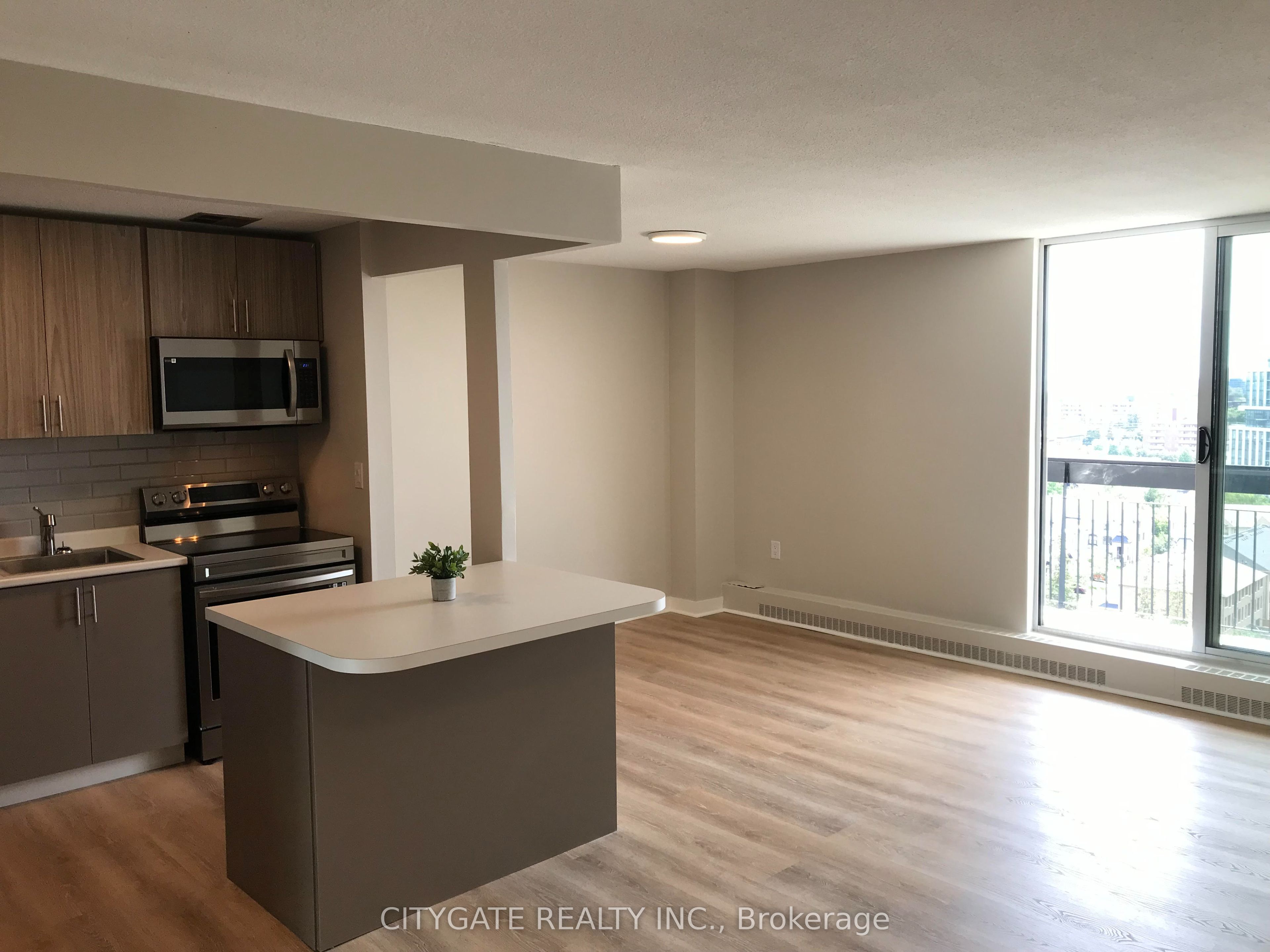 1100 Caven Street PH 10, Mississauga, ON L5G 4N3 photo 5