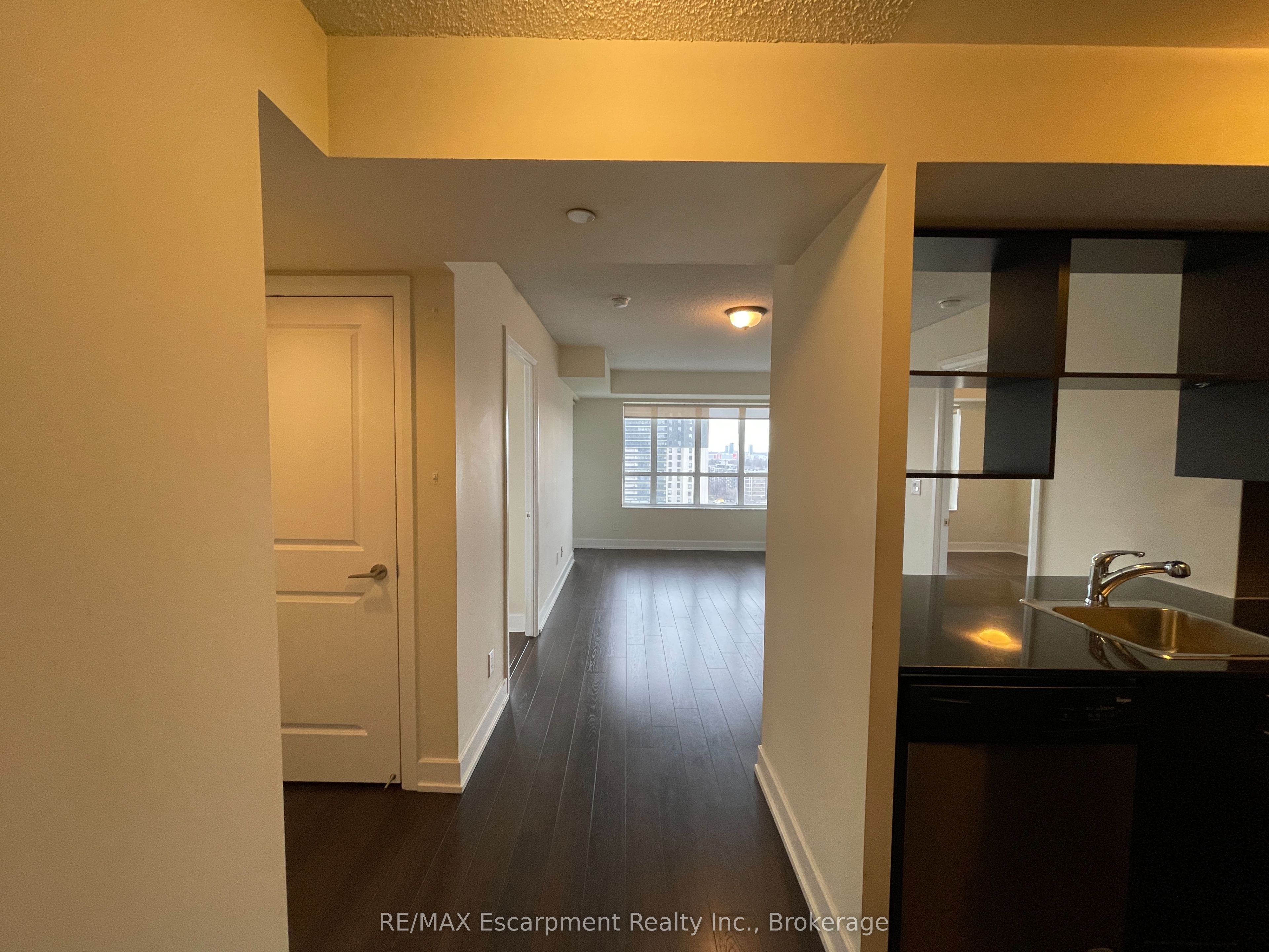 6 Eva Road 907, Toronto, ON M9C 4Z5 photo 4
