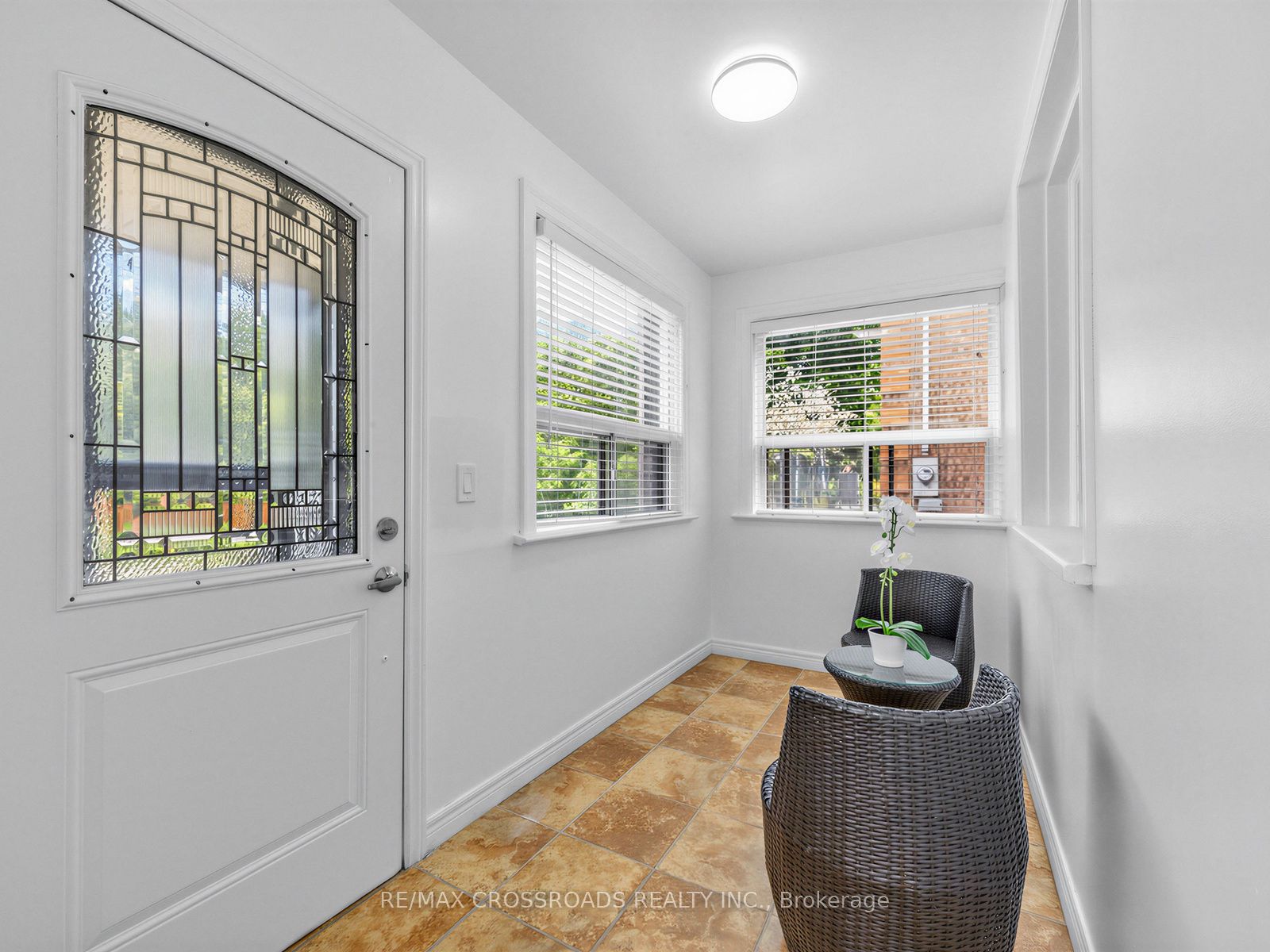 80 Gray Avenue, Toronto, ON M6N 4S8 photo 3