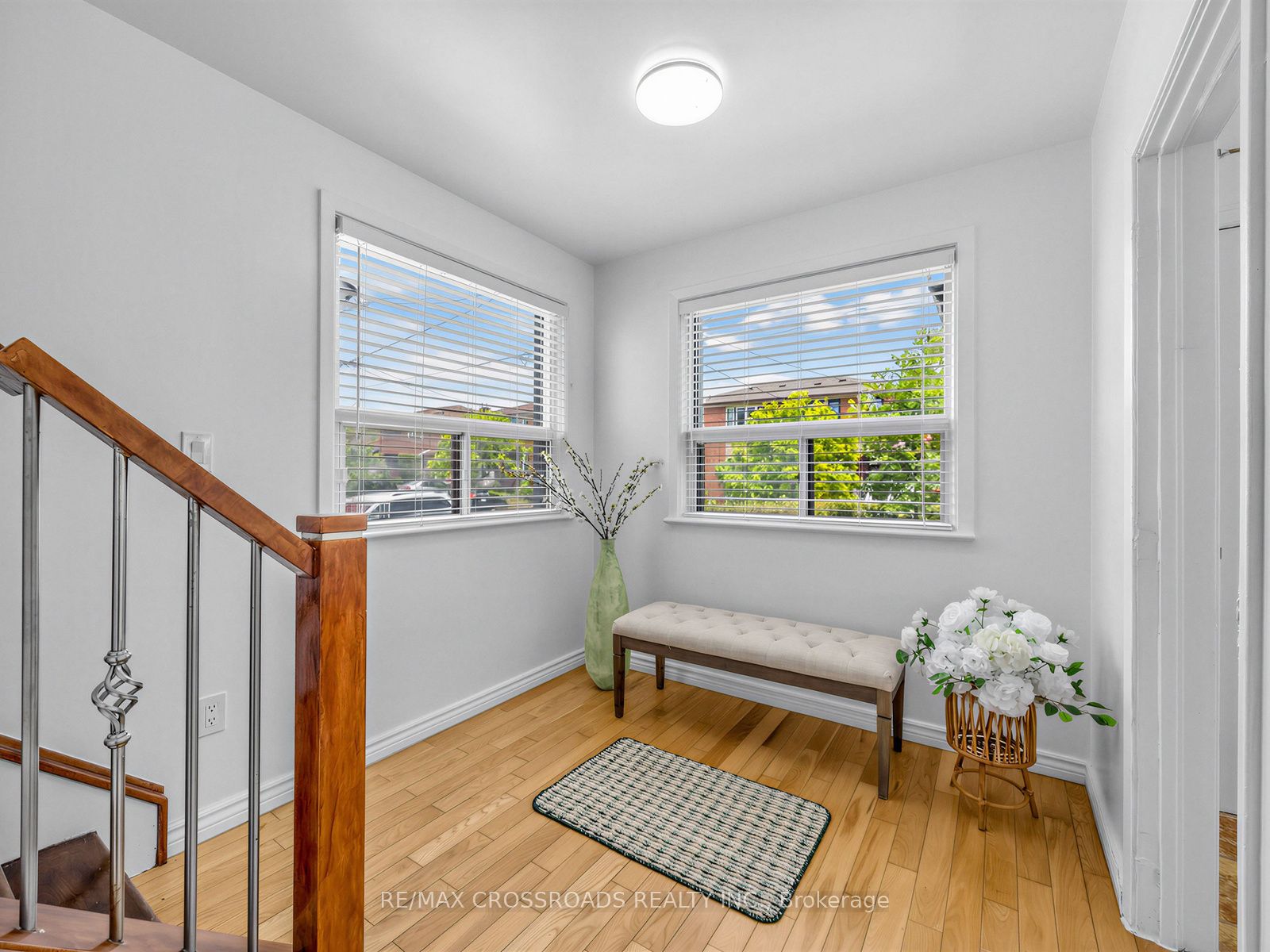 80 Gray Avenue, Toronto, ON M6N 4S8 photo 4