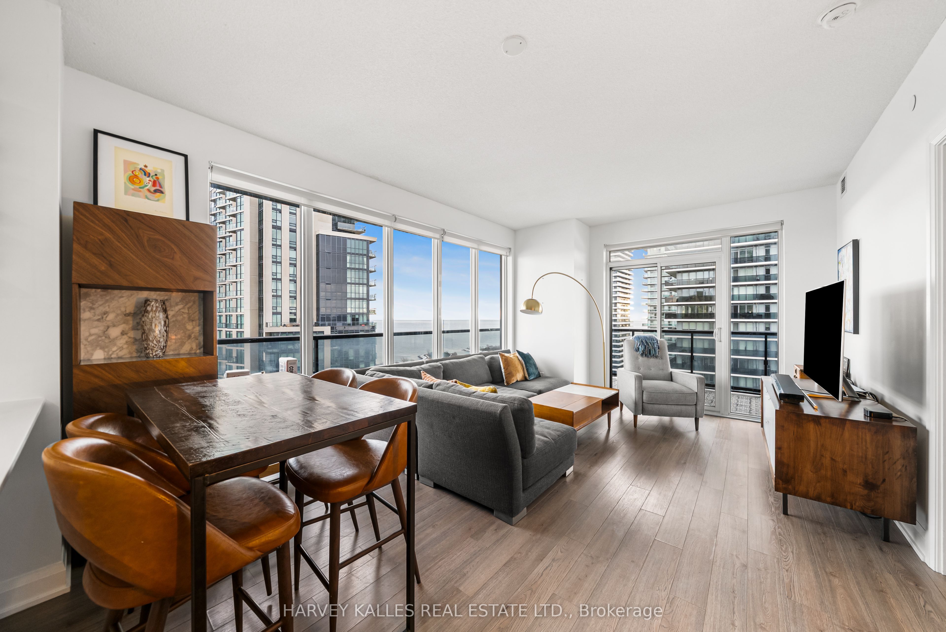 56 Annie Craig Drive 2703, Toronto, ON M8V 0C8 photo 4