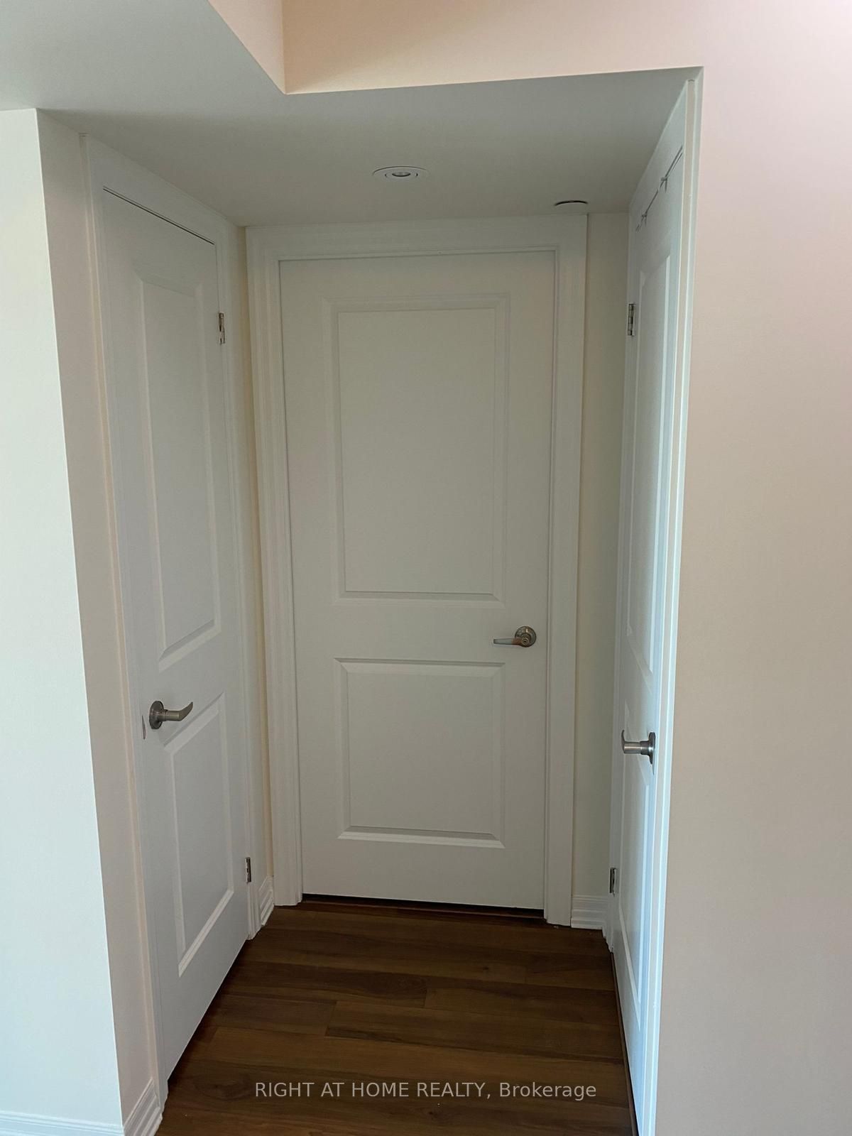 80 Esther Lorrie Drive S 413, Toronto, ON M9W 0C6 photo 5