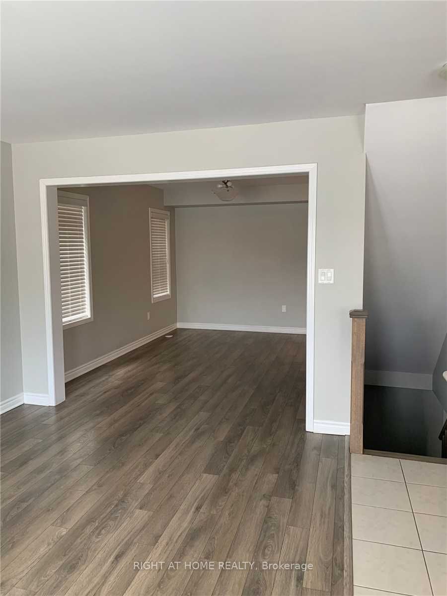 293 Eves Gate, Milton, ON L9E 0A2 photo 5
