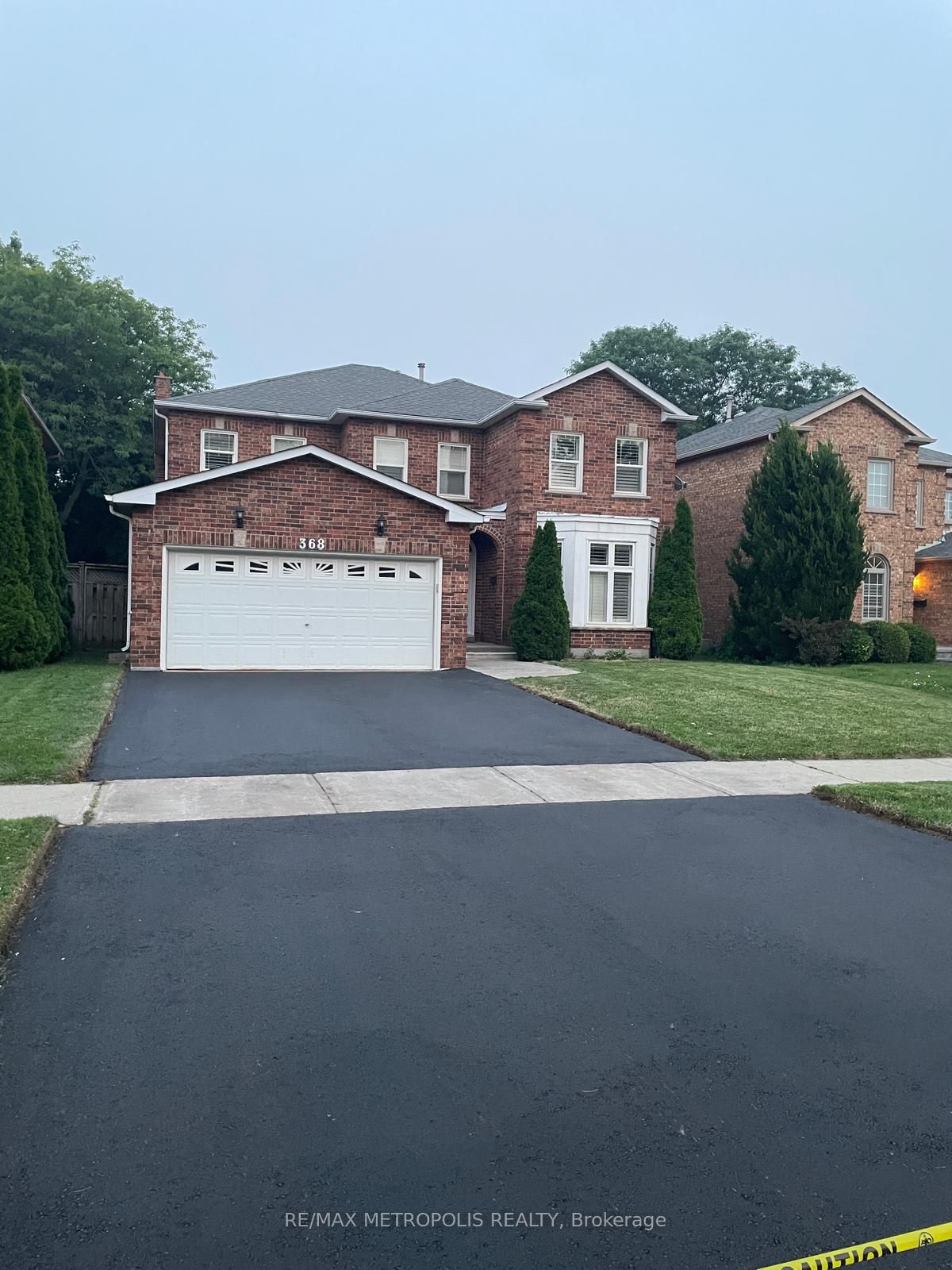 368 River Oaks Boulevard W, Oakville, ON L6H 5E7